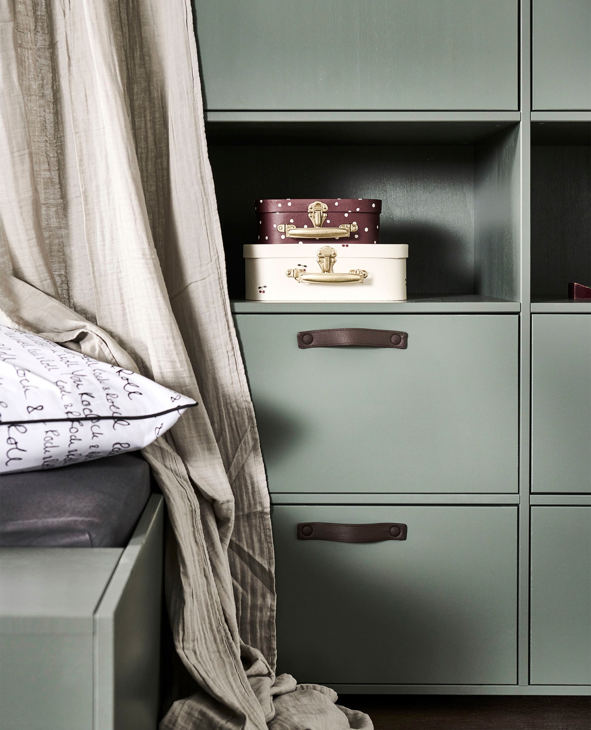 vtwonen Garderobenschrank »Stage«, viel Stauraum, H 185 cm x B 102 cm