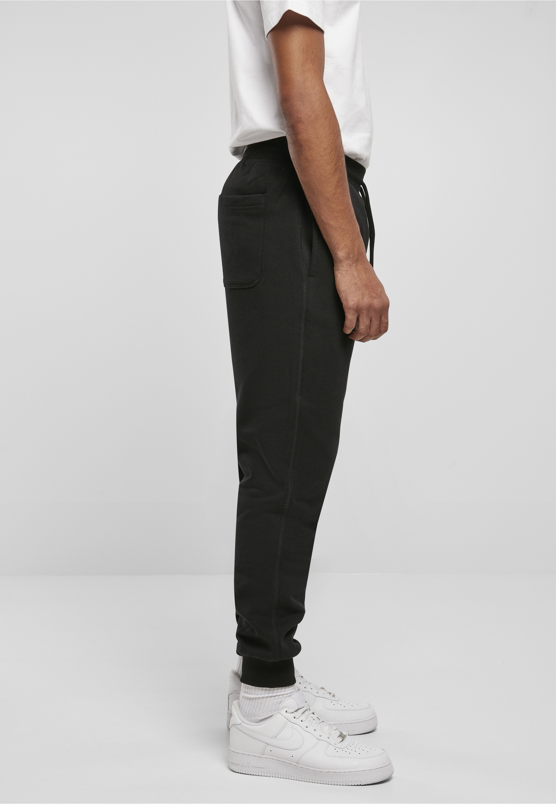 URBAN CLASSICS Stoffhose »Urban Classics Herren Basic Sweatpants«