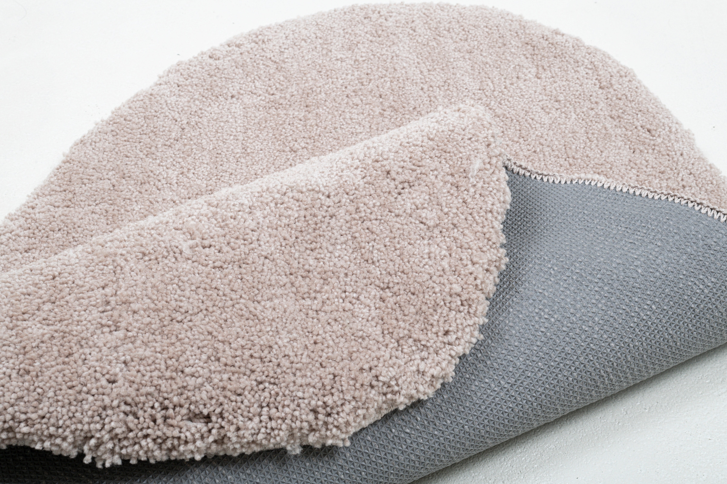TOM TAILOR HOME Badematte »Cozy Bath UNI«, rutschhemmend beschichtet, fußbodenheizungsgeeignet, Badteppich, Uni Farben, rechteckig, rund und oval erhältlich