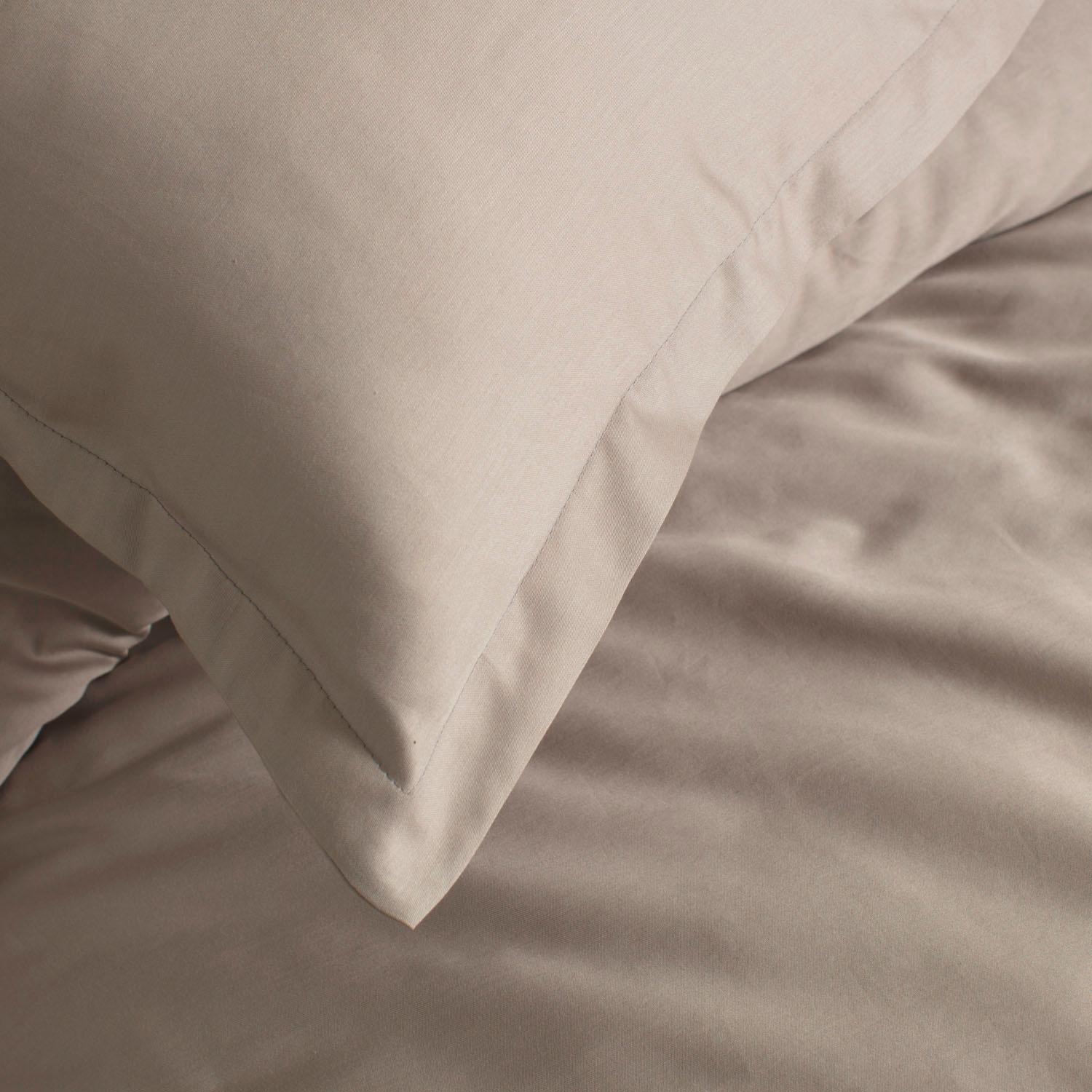 Cinderella Bettwäsche »Plain Sundays« 2 Stk. tlg. mit Stehsaum günstig online kaufen