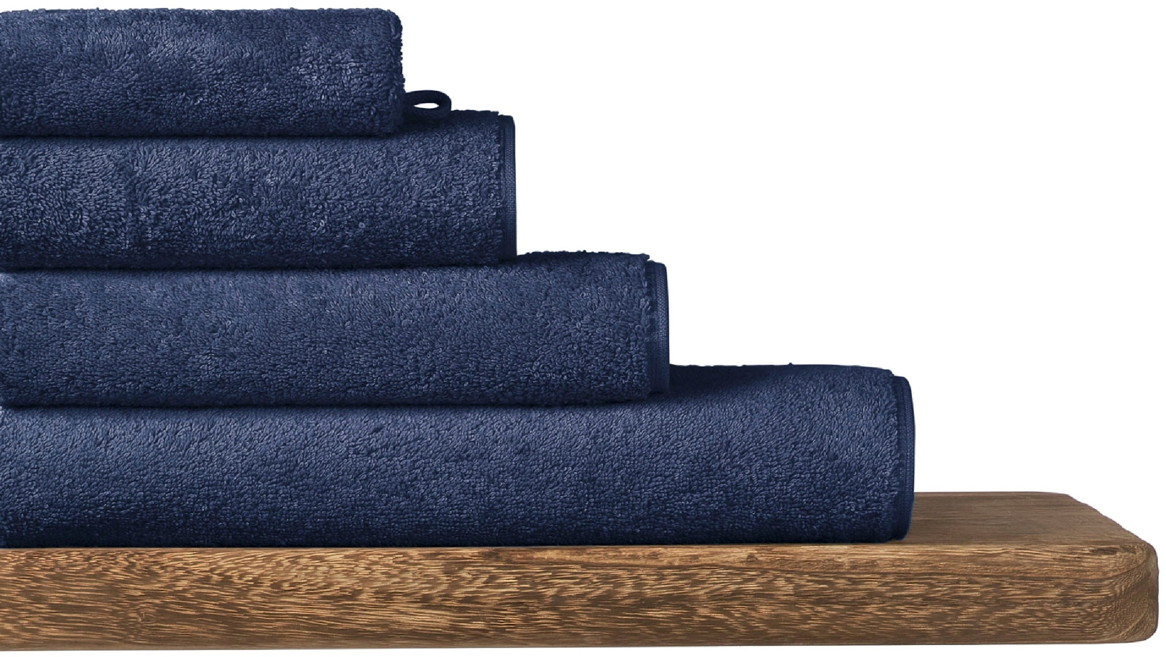 Schiesser Duschtücher »Milano aus 100% Baumwolle mit eleganter Bordüre in Hoch-Tief-Optik«, (Set, 2 St., 2er Set Badetücher 70 x 140 cm), Made in Green