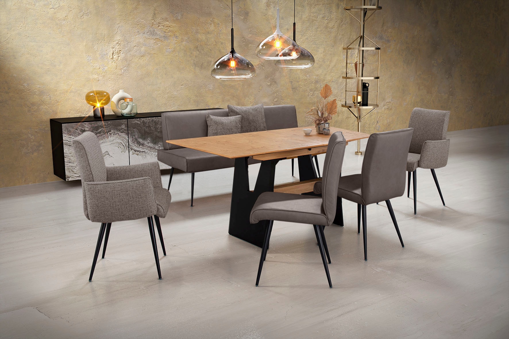 K+W Komfort & Wohnen Essgruppe »Giacomo I« Polsterbank, 2 Stühle und 2 Armlehnenstühle, 6 Stk. tlg. 2 Stühle und Bank, 2 Armlehnenstühle Stoff 775, Tisch 160 oder 180 cm