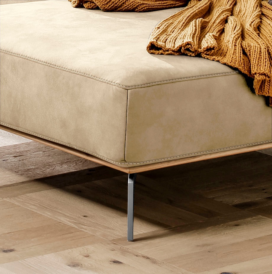 W.SCHILLIG Ecksofa »run, Designsofa mit tollem Sitzkomfort, L-Form«, mit elegantem Holzsockel, Füße in Chrom glänzend, Breite 279 cm