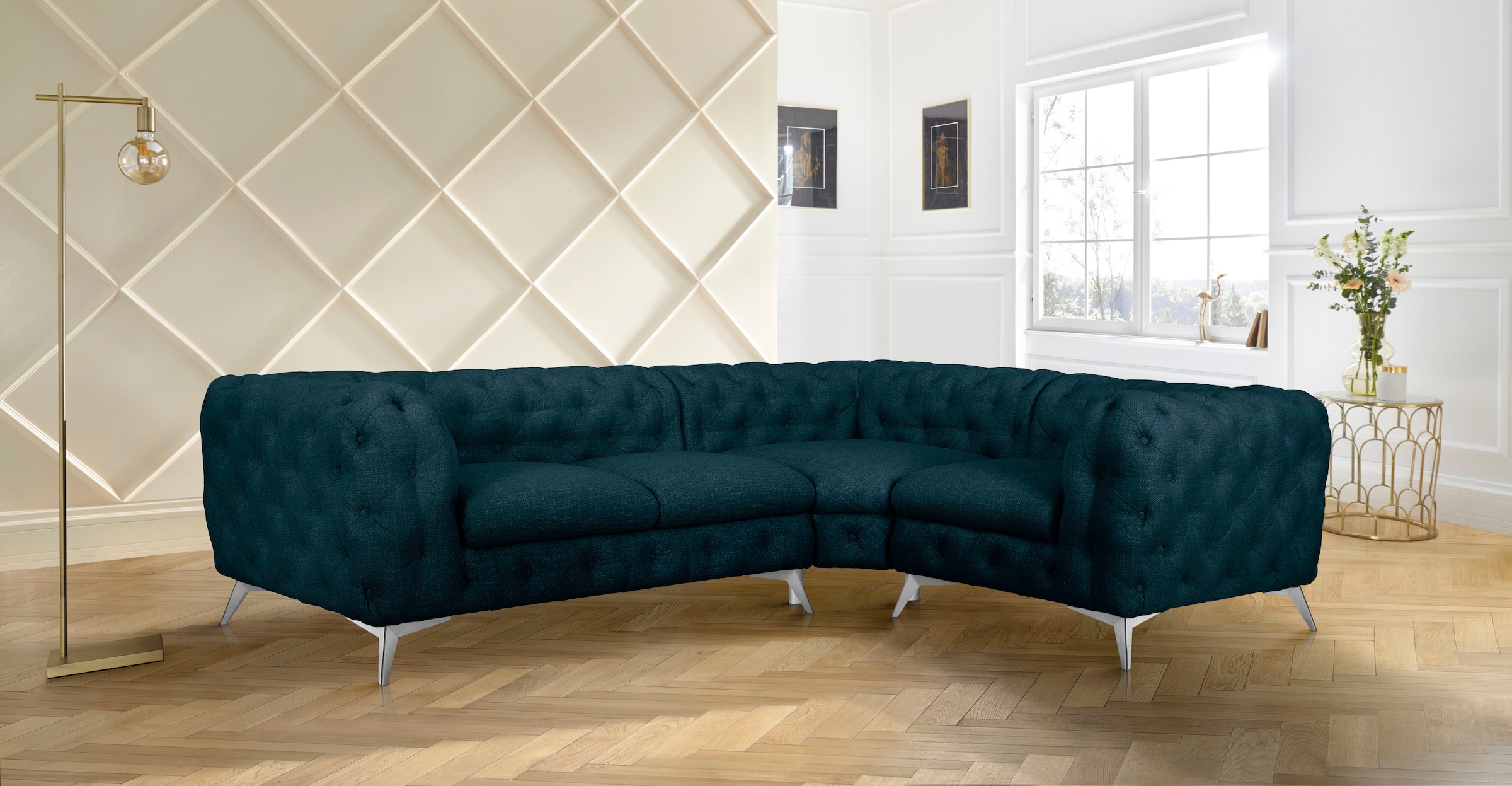 Leonique Chesterfield-Sofa »Ecksofa GLYNIS L-Form mit Wellenunterfederung, Maße B/T/H 264/204/75cm«, aufwändige Knopfheftung, moderne Chesterfield Optik, Fußfarbe wählbar