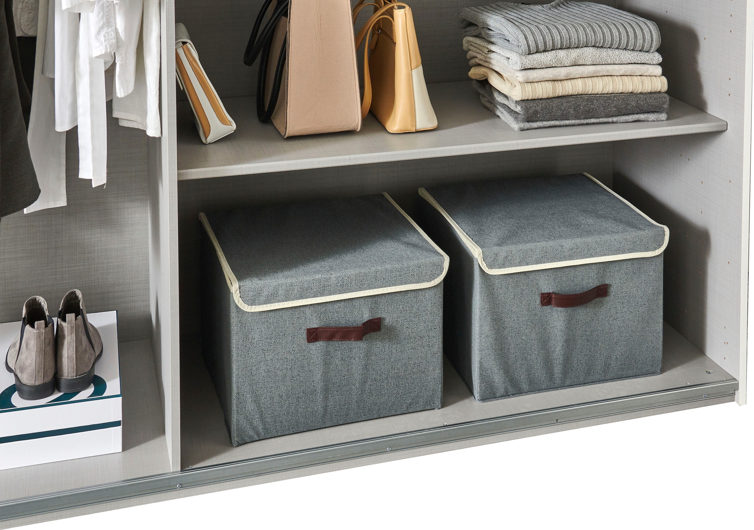 Wimex Schwebetürenschrank »Norderstedt« INKLUSIVE 2 Stoffboxen und 2 zusätzliche Einlegeböden, mit Spiegel