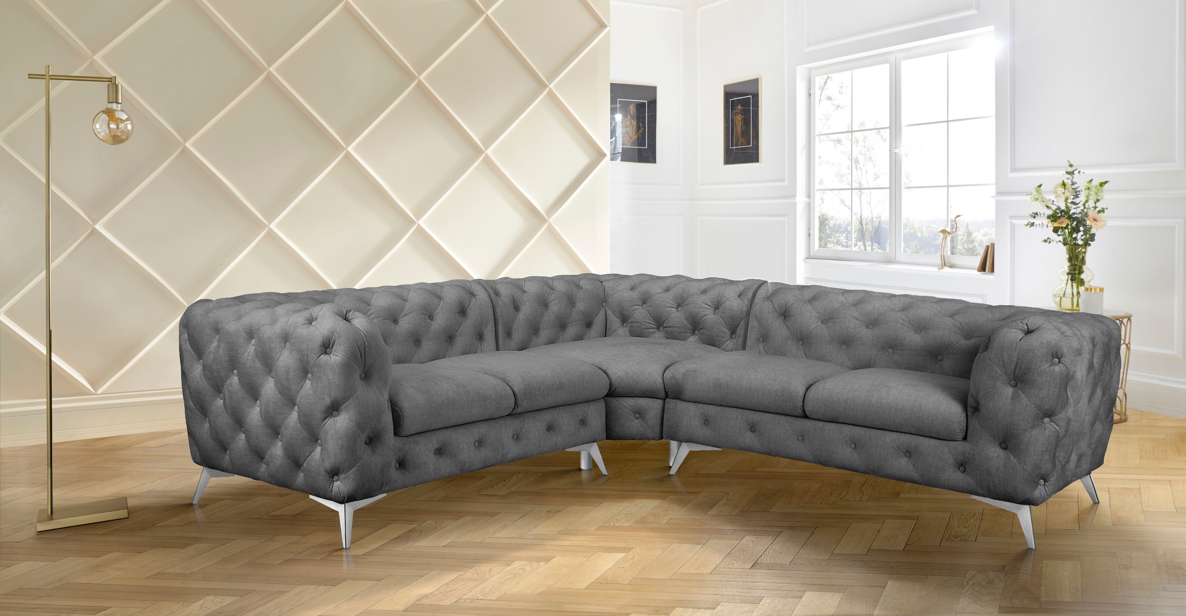 Leonique Chesterfield-Sofa »Ecksofa GLYNIS L-Form mit Wellenunterfederung, Maße B/T/H 264/264/75cm«, aufwändige Knopfheftung, moderne Chesterfield Optik, Fußfarbe wählbar