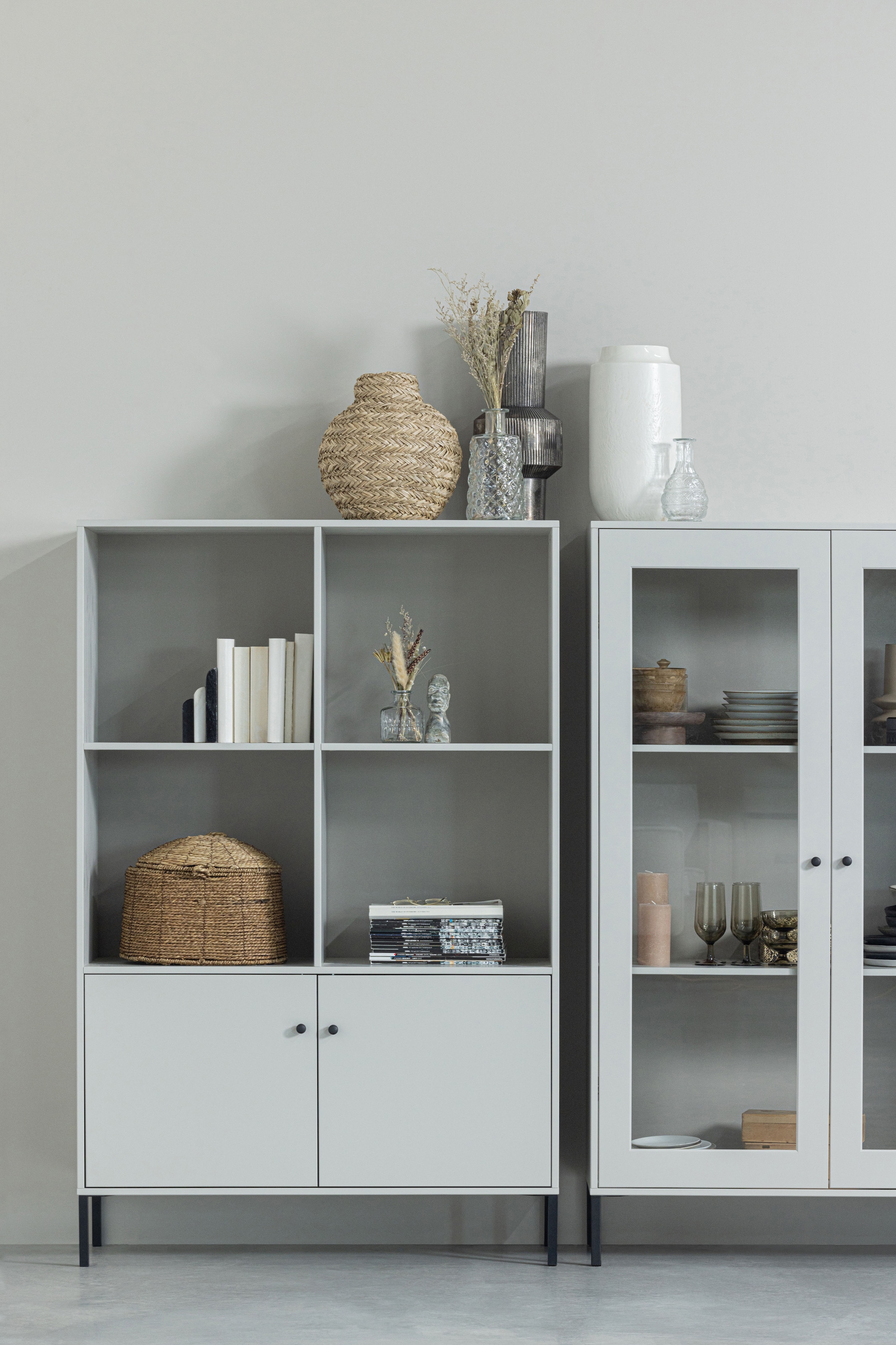 WOOOD Vitrine »Xam FSC®-Kiefernholz geschliffen mit offenen Fächern 100x40x155 cm« Sichtbare Maserung, Tragkraft 15 kg pro Boden, einfach zu montieren