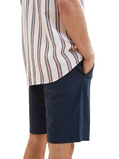 3. Bild von TOM TAILOR Denim Chinoshorts, mit seitlichem Logobadge