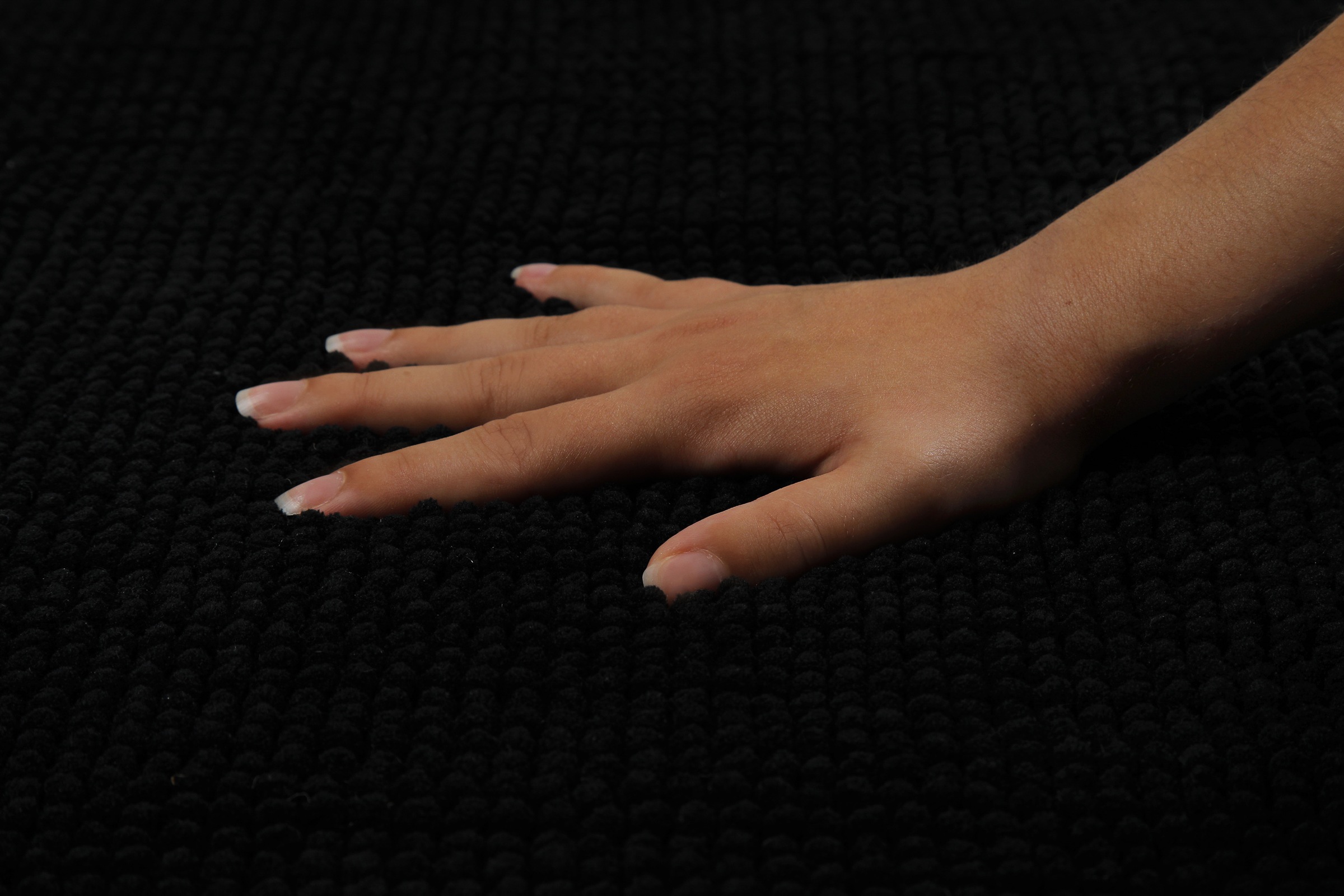 my home Badematte »Kaelan«, rutschhemmend beschichtet, fußbodenheizungsgeeignet, Badvorleger, Badteppich aus weicher Chenille, pastell Farben