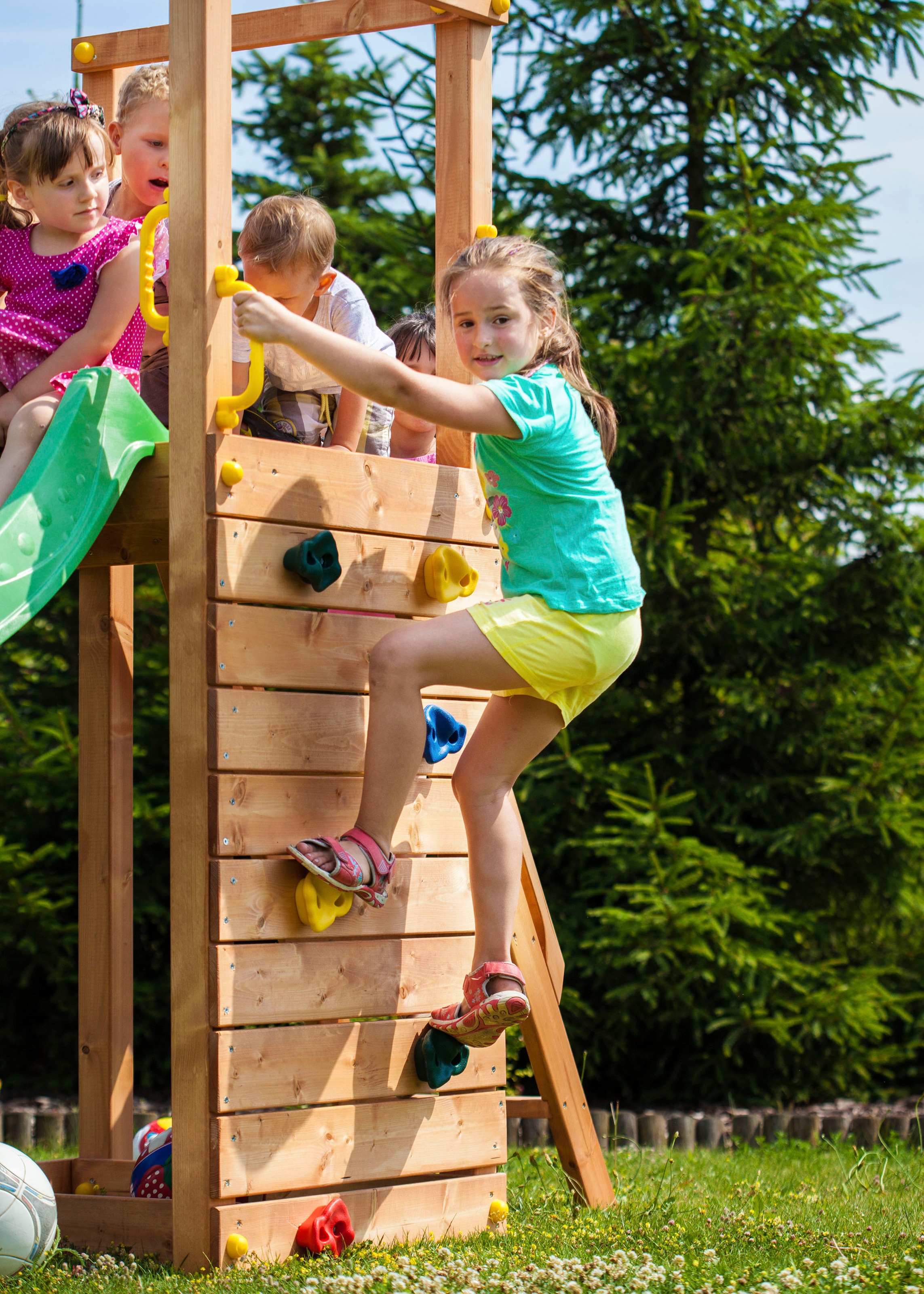 FUNGOO Spielturm »TIPTOP«, mit Rutsche & Kletterwand