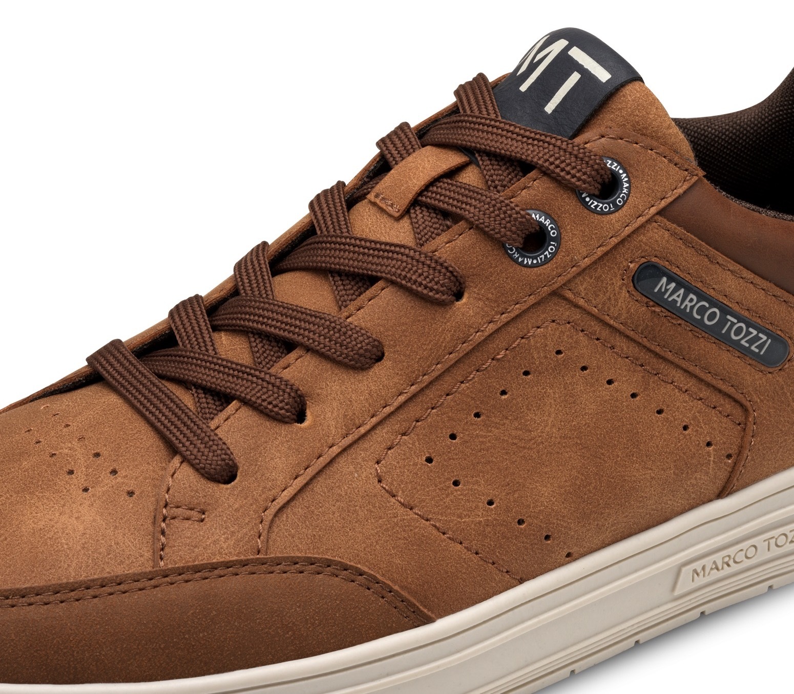 MARCO TOZZI Plateausneaker  , Freizeitsch, Halbschuh, Schnürschuh mit Perforierung und Ziernähten