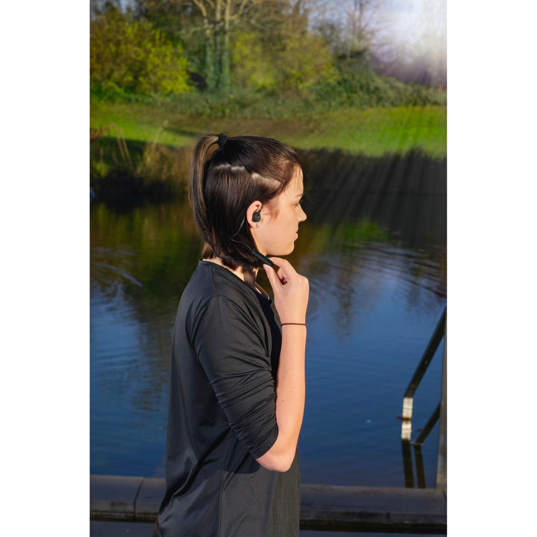 Hama In-Ear-Kopfhörer »Bluetooth Kopfhörer Sport, In-Ear, Mikrofon, ultraleicht, ergonomisch«, Freisprechfunktion