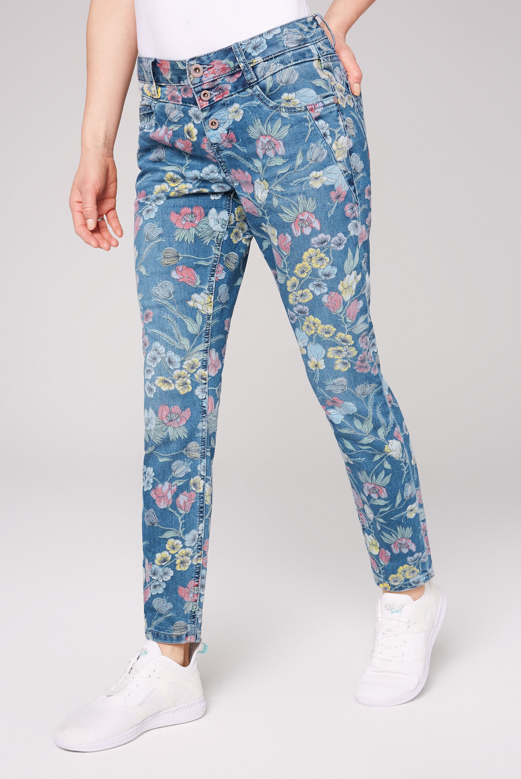SOCCX Slim-fit-Jeans, mit sichtbarer Knopfleiste