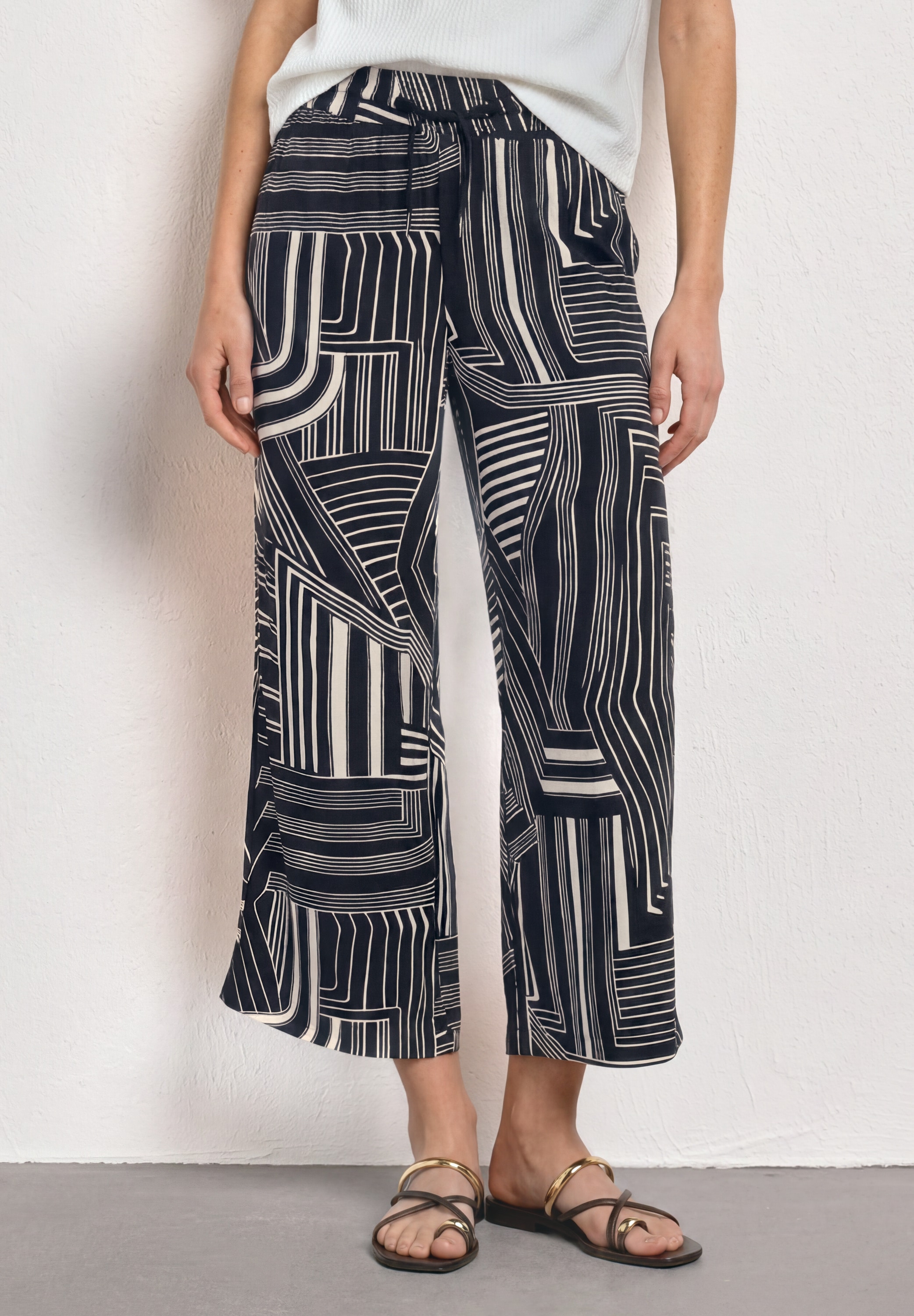 STREET ONE Culotte »Style Emee«  7/8 High Waist Culotte - Sommerhose -  mit Muster