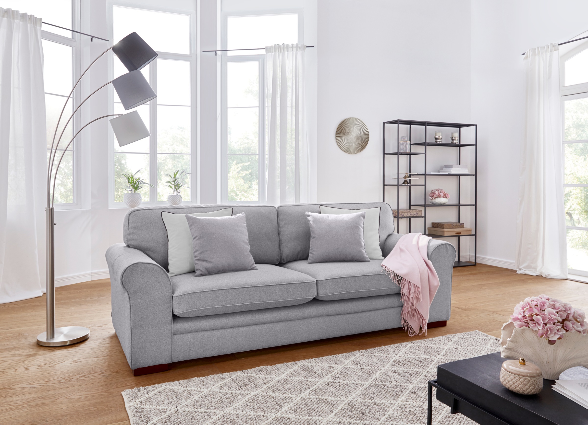 Home affaire 3-Sitzer »Broughton«, weicher Sitzkomfort, incl. 2 Zierkissen, Keder