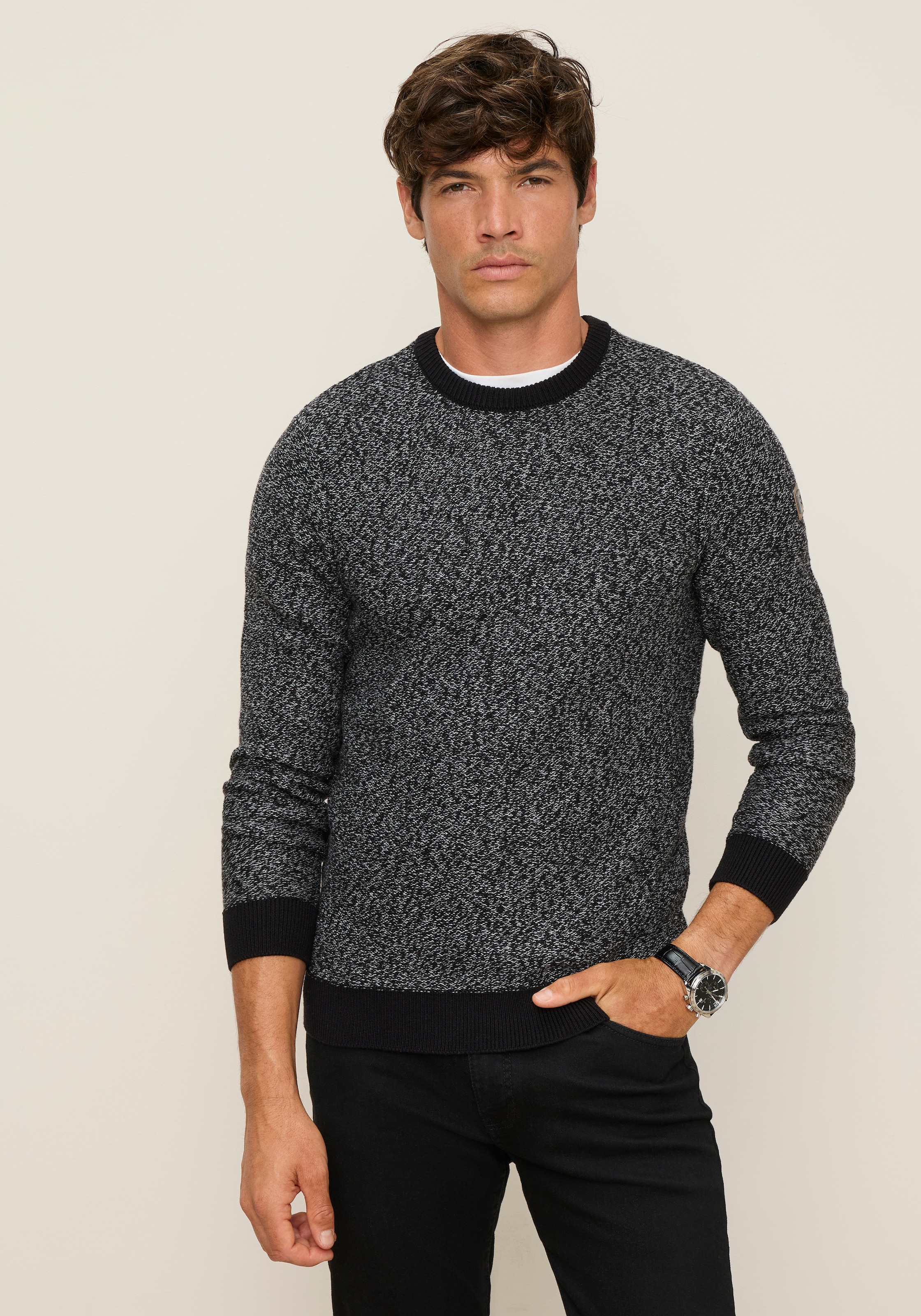 Man's World Rundhalspullover »Neue Kollektion! Highlight Strukturqualität« mit Rippbündchen am Ausschnitt, Strickmaterial, melierte Optik