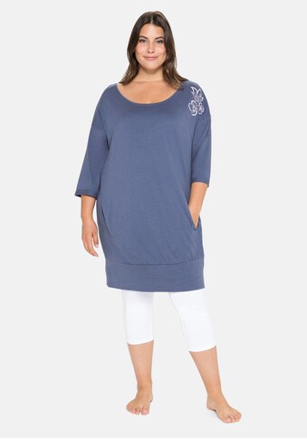 Sheego Shirtkleid, legere Oversized-Form, mit floralem Schulterdruck kaufen