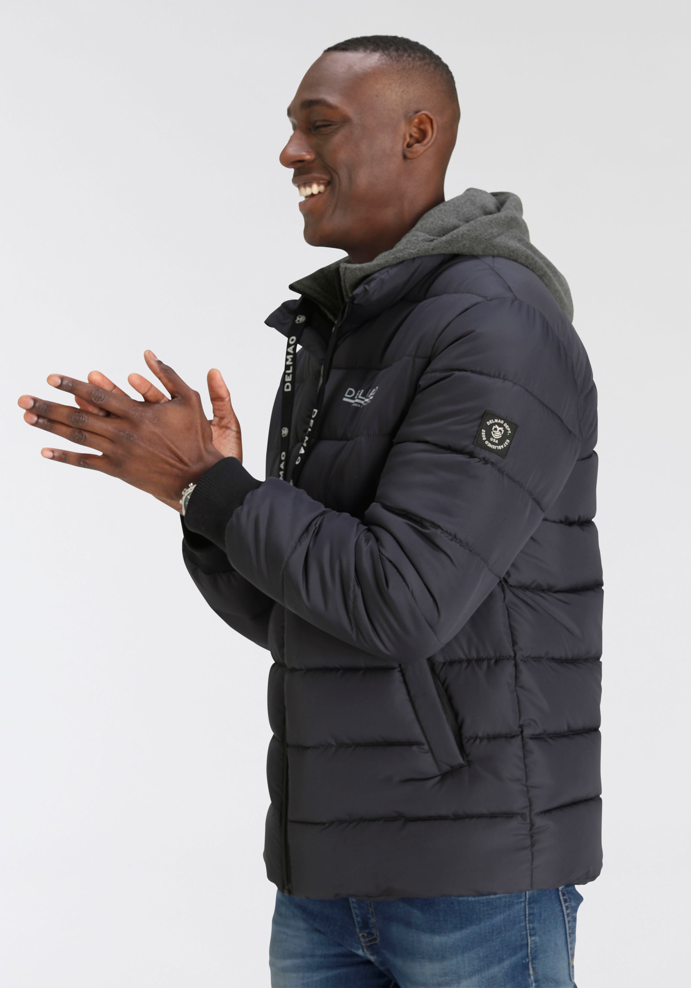 DELMAO Steppjacke, mit Kapuze, 2 in 1 Effekt mit heraustrennbarem Kapuzen Fleece Einsatz-NEUE MARKE!