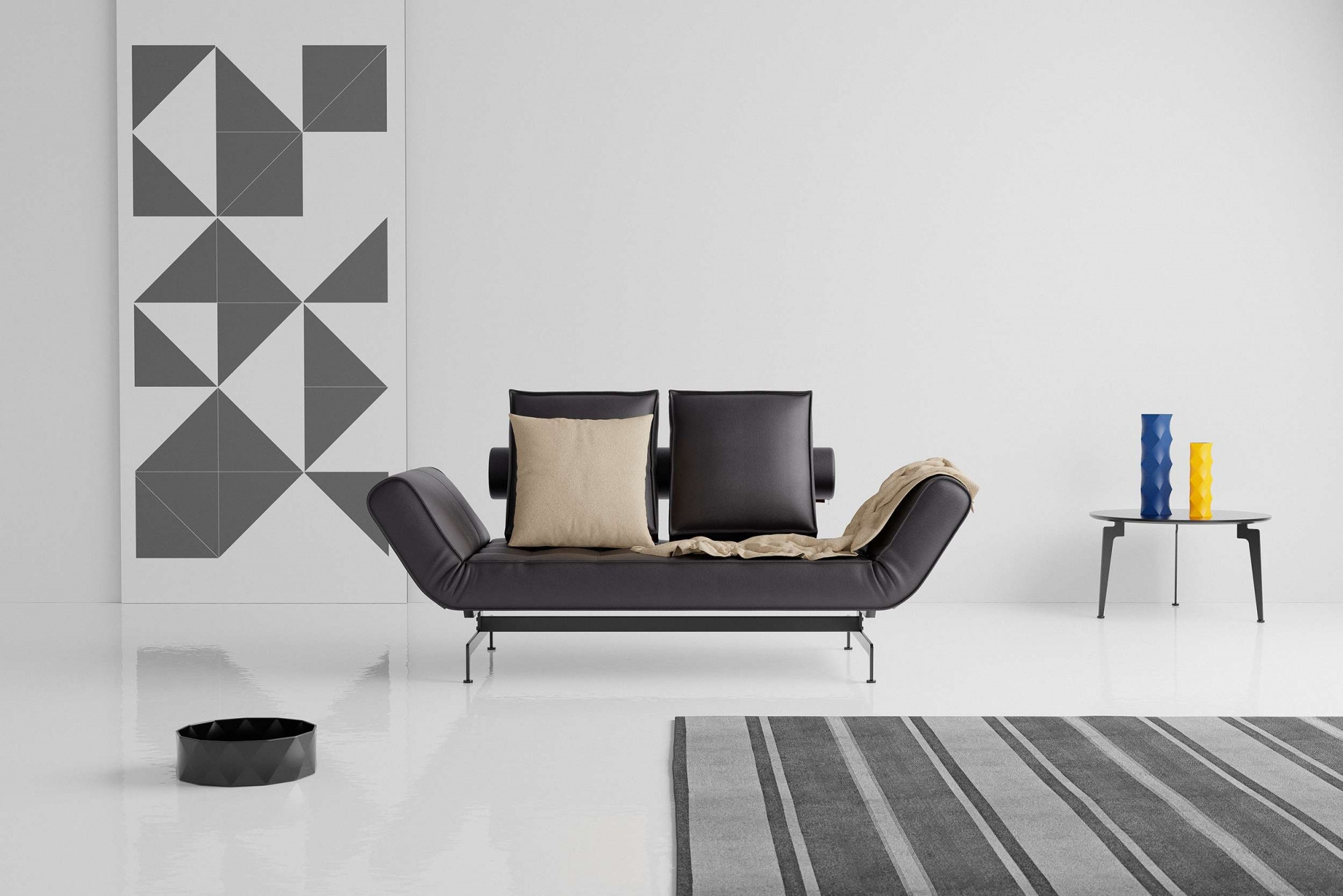 INNOVATION LIVING ™ 3-Sitzer »Ghia Schlafsofa«, eine große Liegefläche mit geringer Stellfläche, beidseitig abklappbar