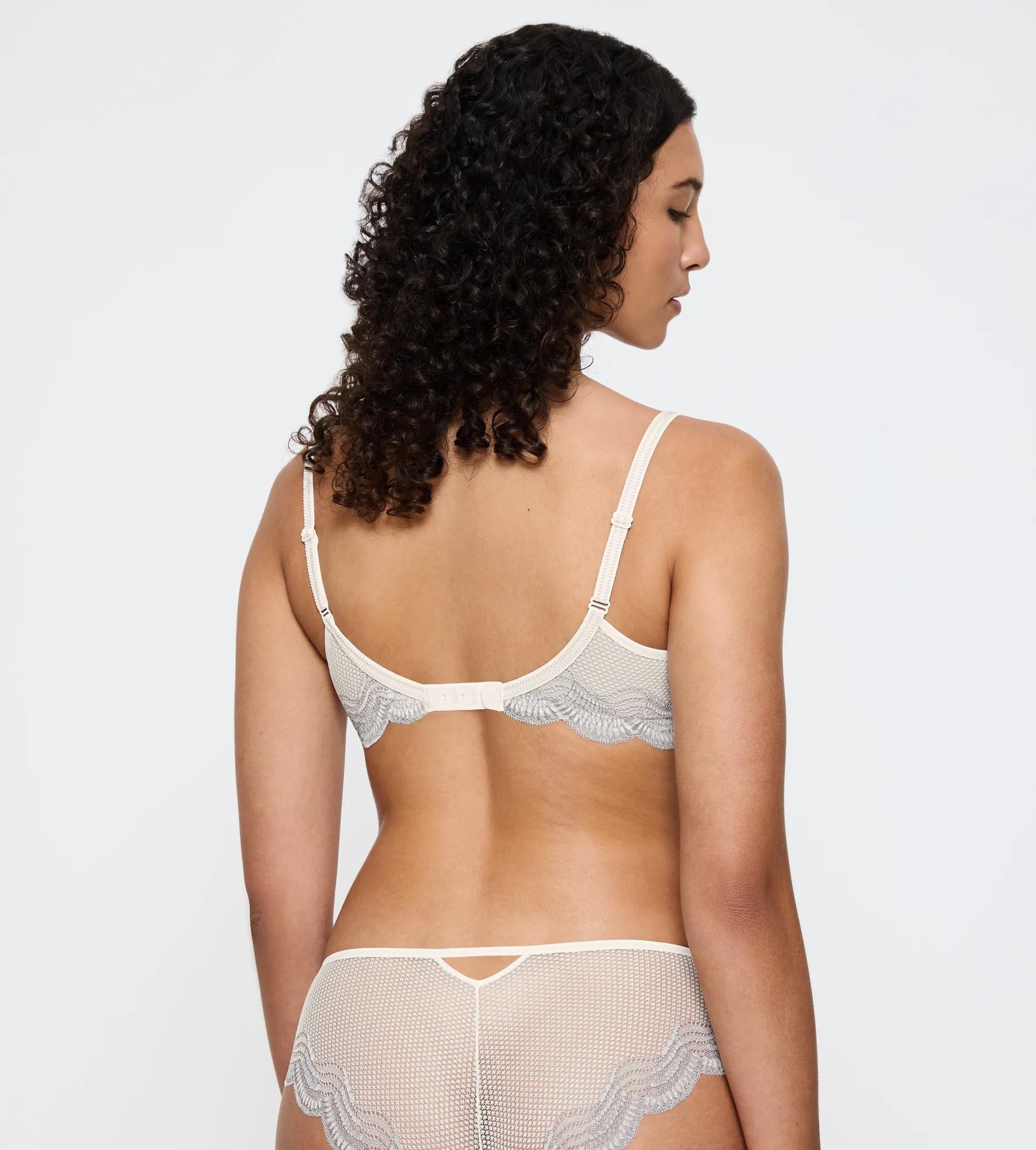 Triumph Balconette-BH »Comfort Glam« Komfort-Bügel, Spitze, florale-grafische Spitze, eleganter Look