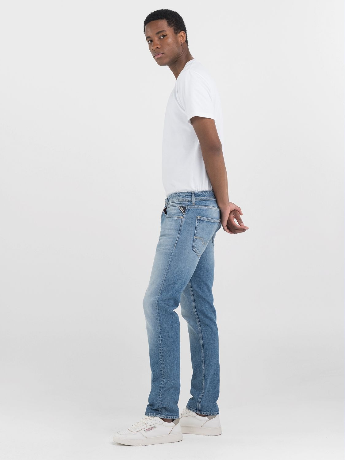Replay Straight-Jeans »GROVER«, in vielen verschiedenen Waschungen, mit Stretch