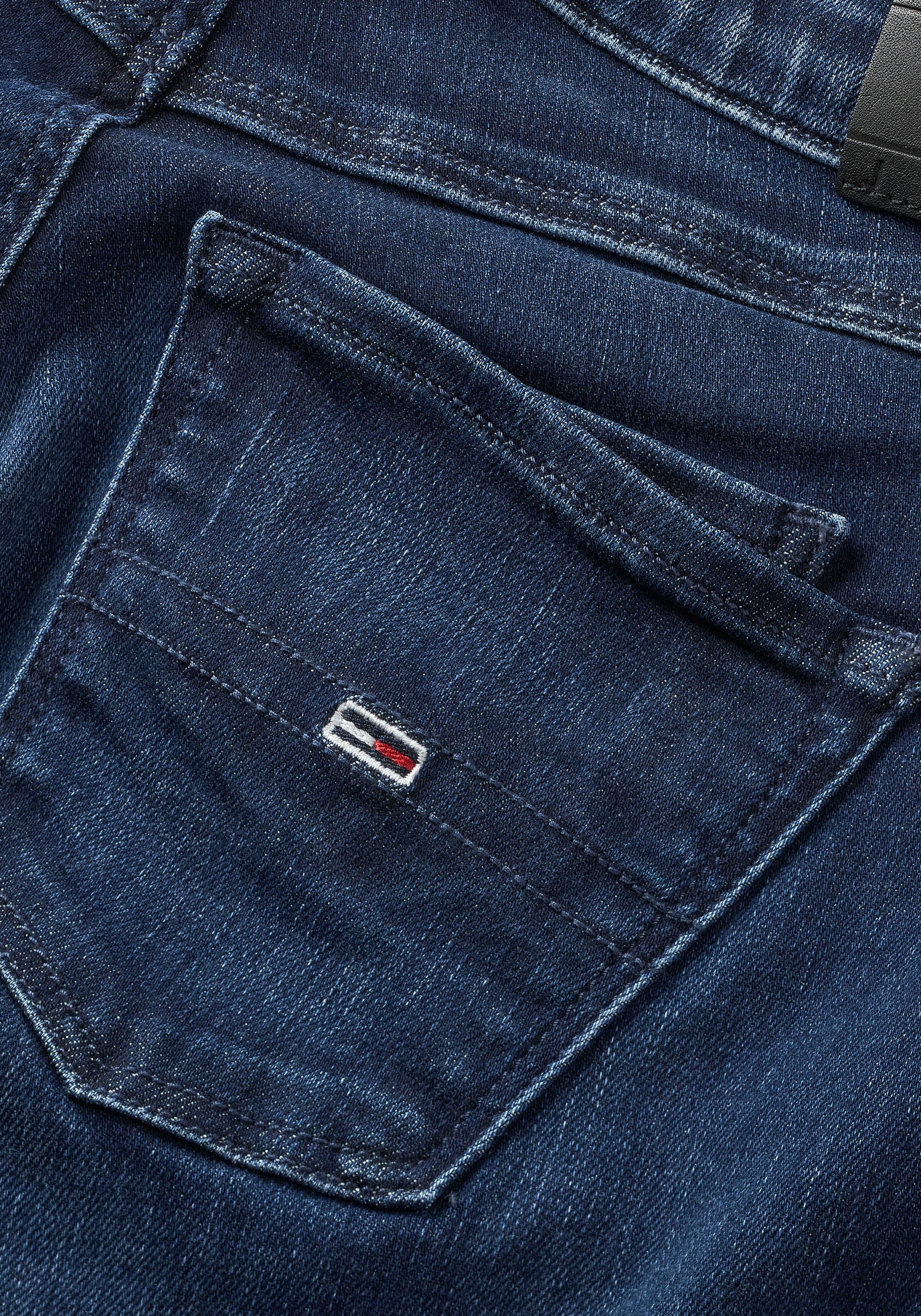 Jeans mit online bei »Scarlett«, Tommy Bequeme Jeans Ledermarkenlabel
