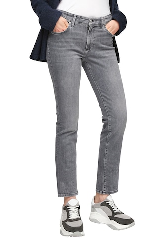s.Oliver Slim-fit-Jeans »Betsy«, in Basic 5-Pocket Form kaufen