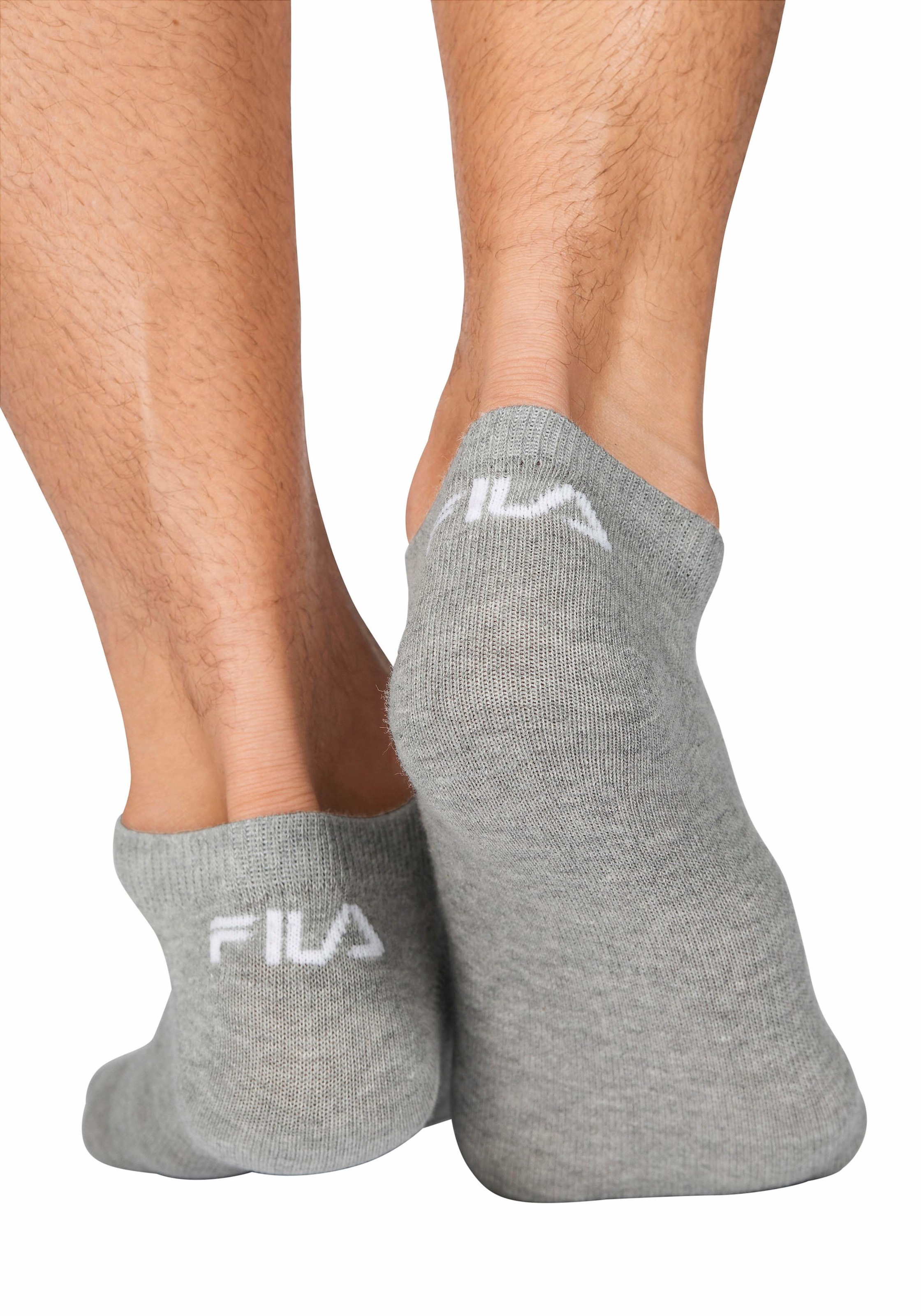 Fila Sneakersocken »UNISEX INVISIBLE PLAIN SOCKS«, (3 Paar), mit eingestricktem Logo an der Ferse