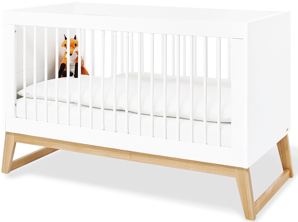 Pinolino® Babyzimmer-Komplettset »Bridge«, (Set, 4 tlg., Kinderbett, Schran günstig online kaufen