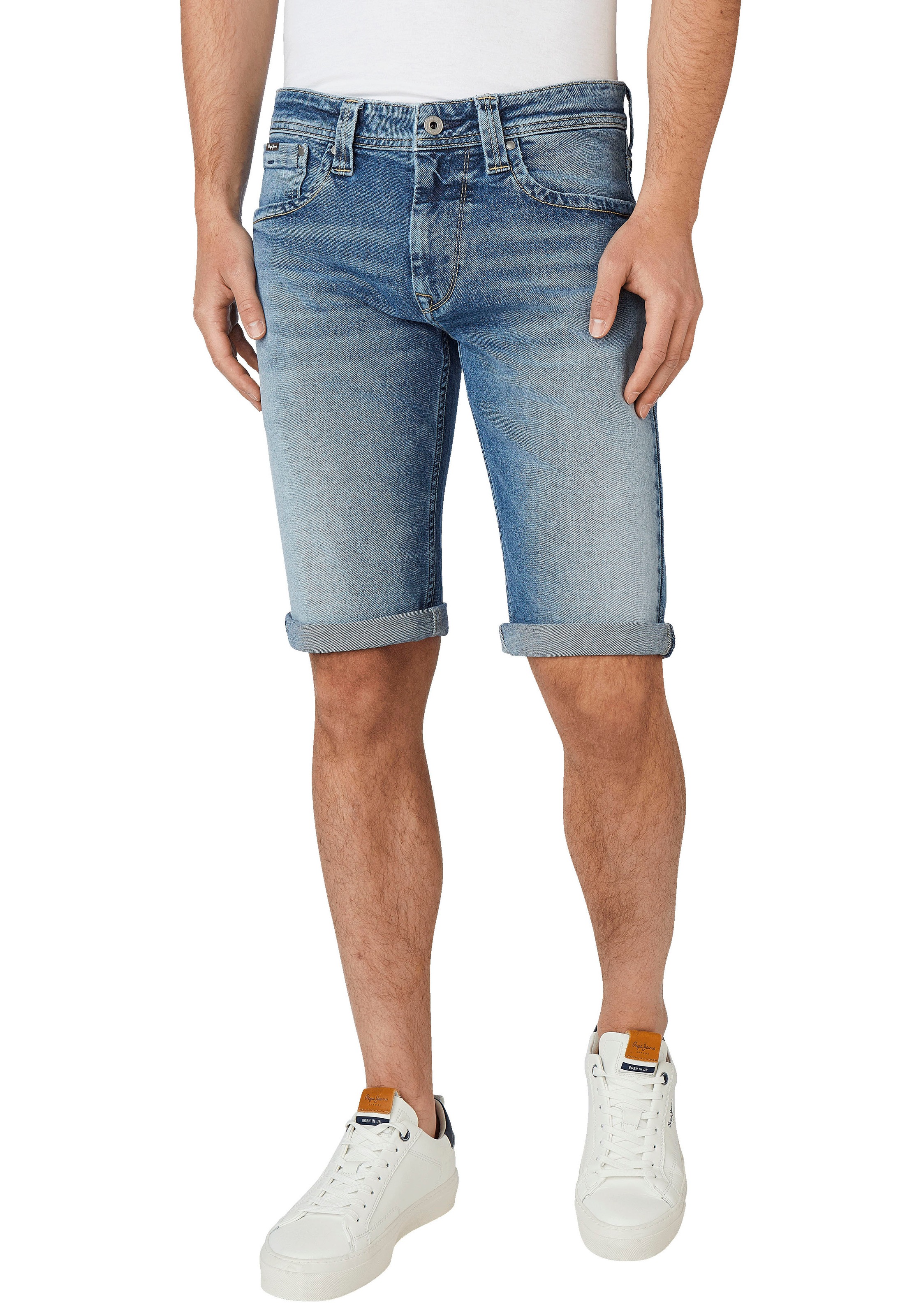 Bild von Pepe Jeans Jeansshorts »CASH«, in Used-Waschung