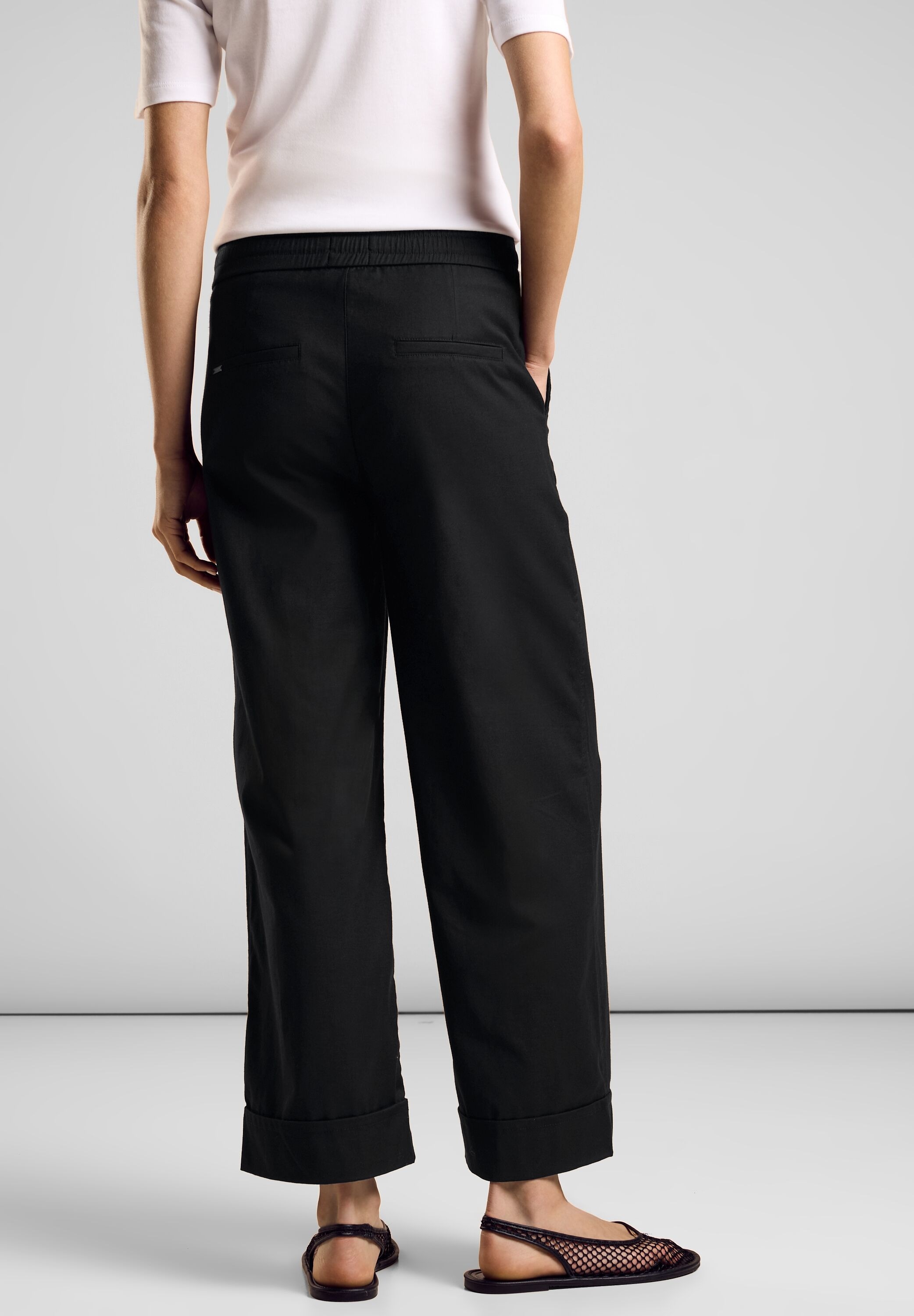 STREET ONE Sweathose, mit Raffung am Bund