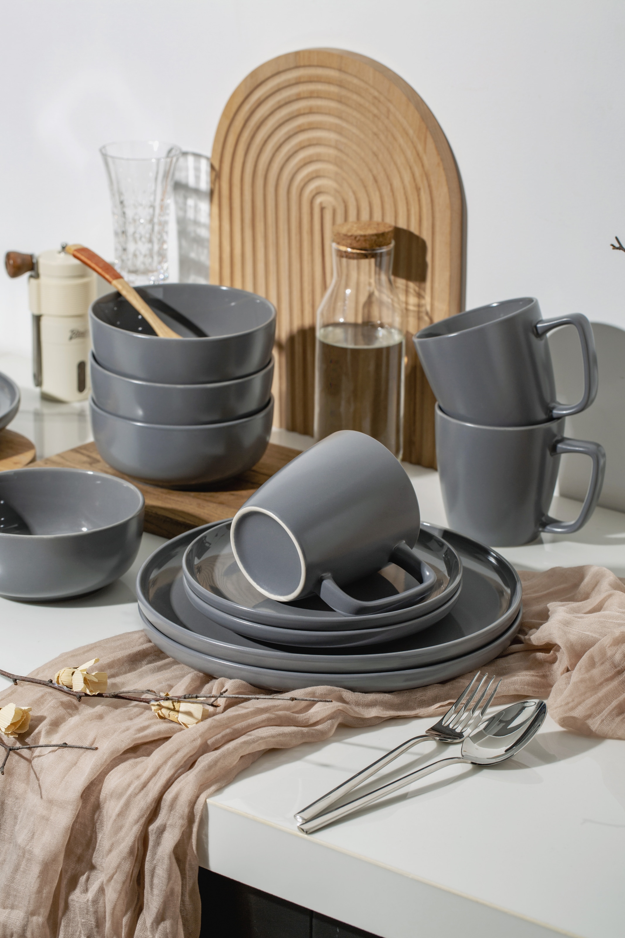 my home Geschirr-Set »Timula, außen matt, innen glänzend«, (Set, 16 tlg.), spülmaschinenfest und mikrowellengeeignet