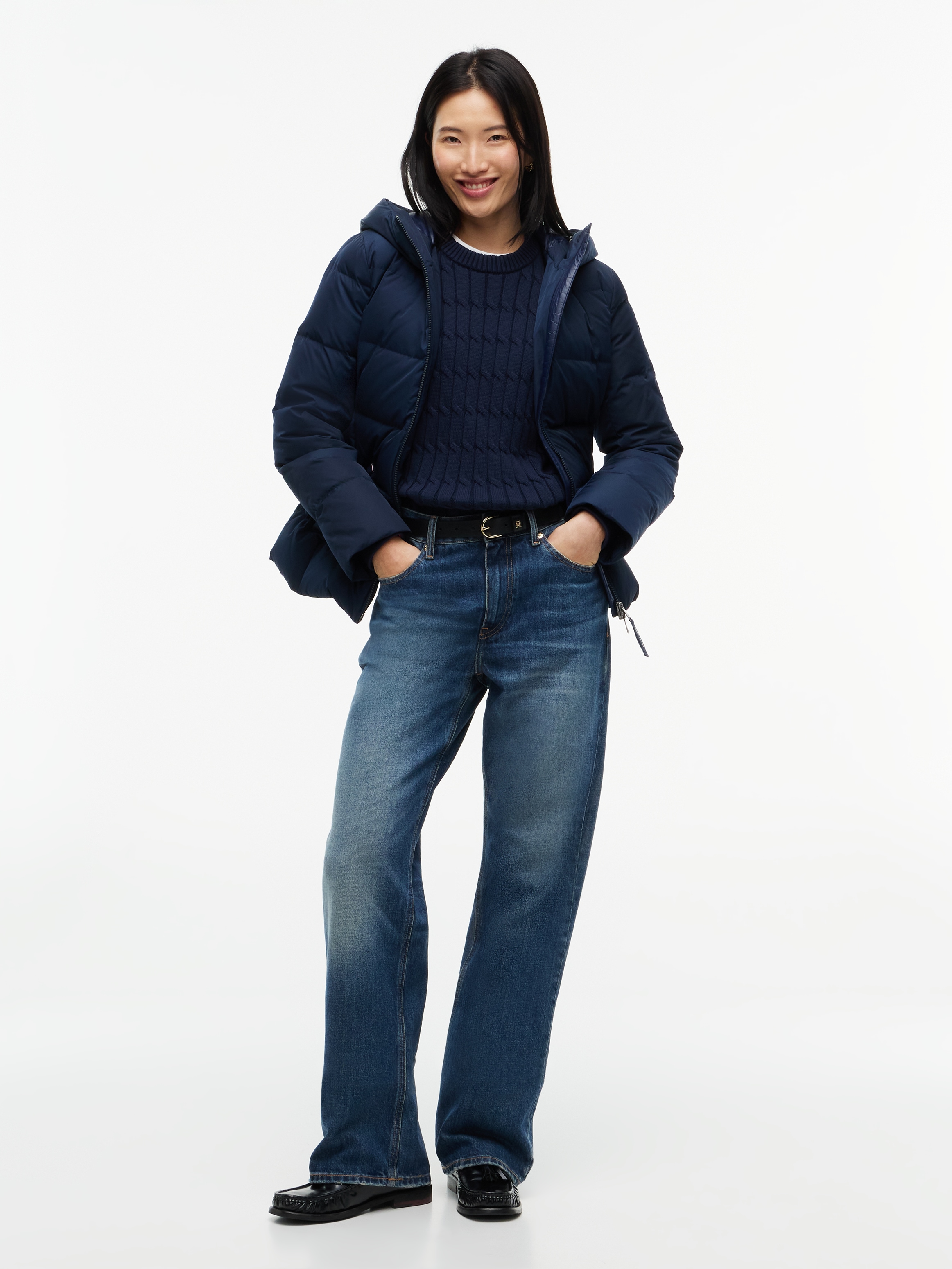 Tommy Hilfiger Steppjacke »DOWN BRANDED FITTED JACKET« mit Kapuze Kunstfaser