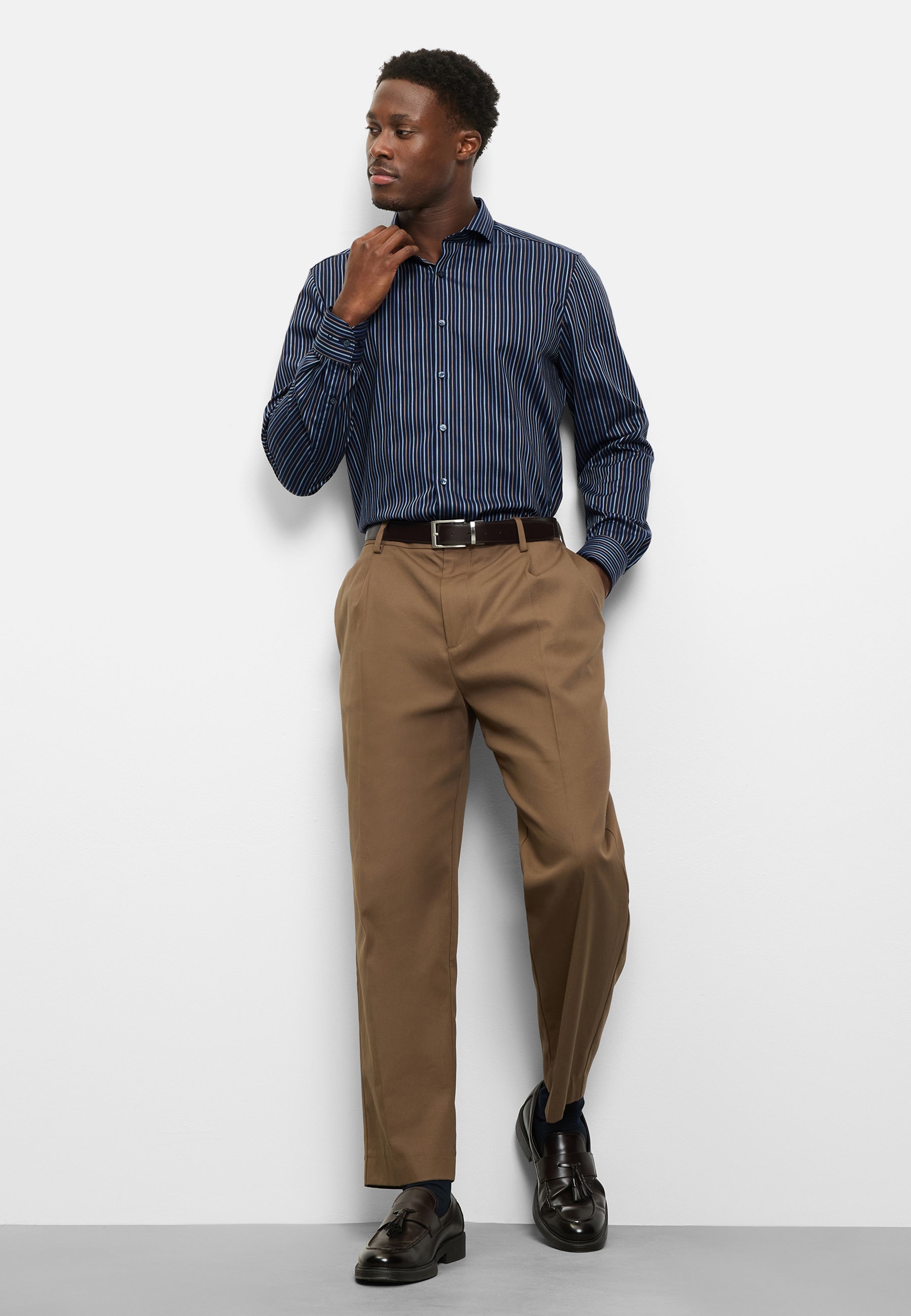 OLYMP Businesshemd »OLYMP Level Five, body fit, Haifisch«