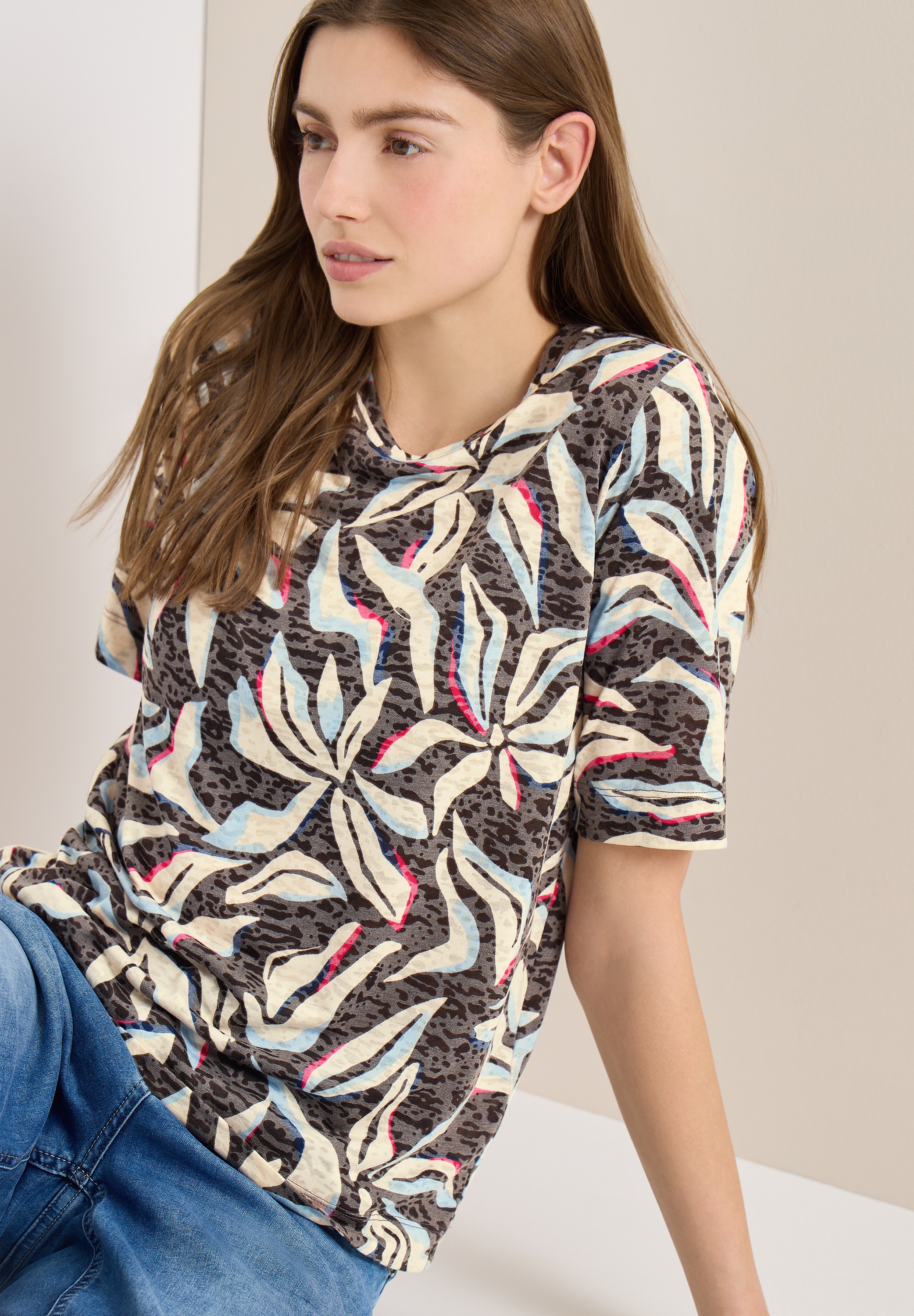 Cecil Rundhalsshirt Ausbrenner Shirt mit floralem Muster