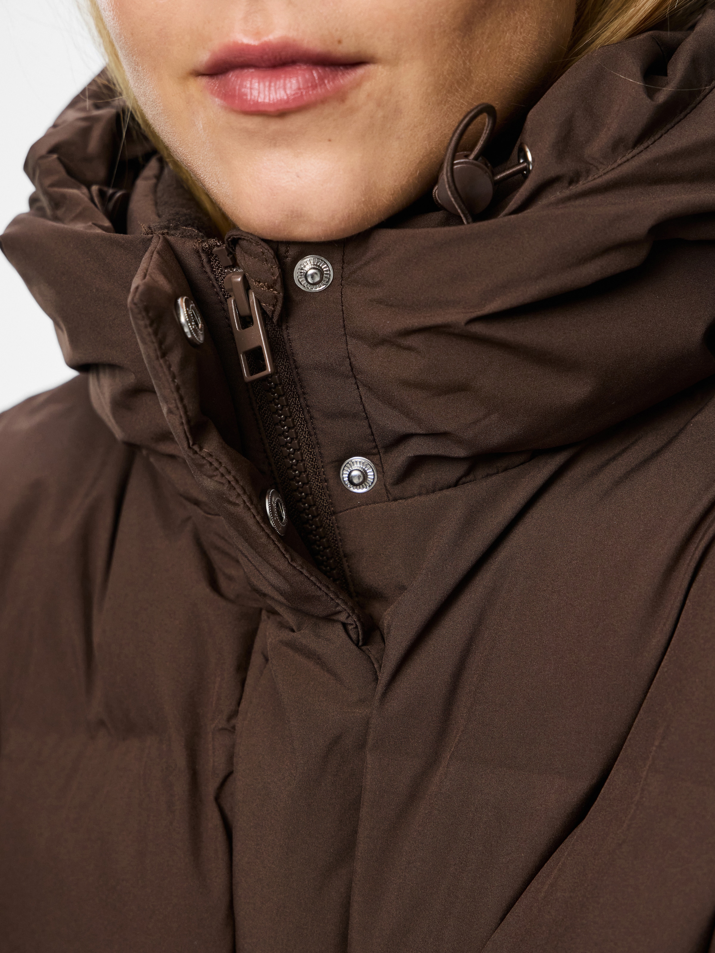 pieces Steppjacke »PCNORMA PUFFER JACKET NOOS BC« mit Kapuze Kunstfaser, regular fit