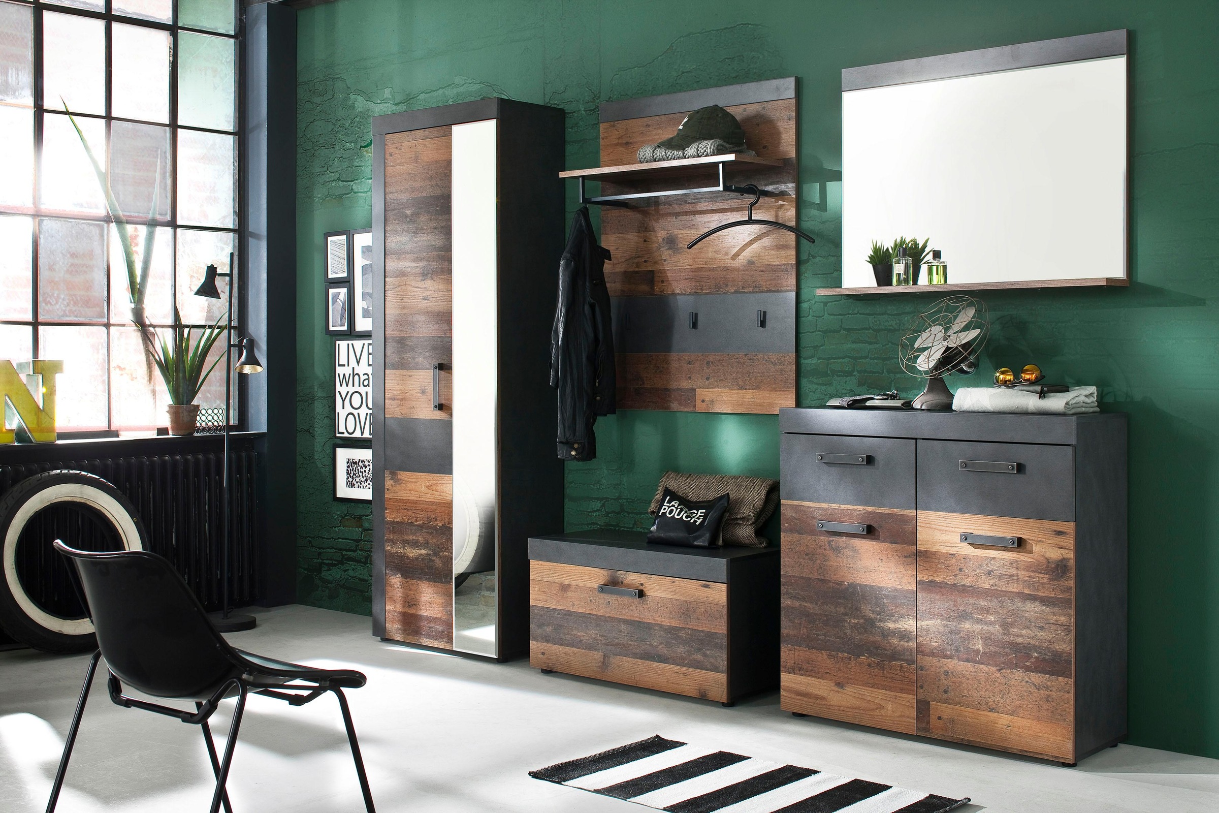 INOSIGN Garderobenspiegel »Ilana«, Wandspiegel im modernen Industrial Style mit Ablageboden, B/H 90/69 cm