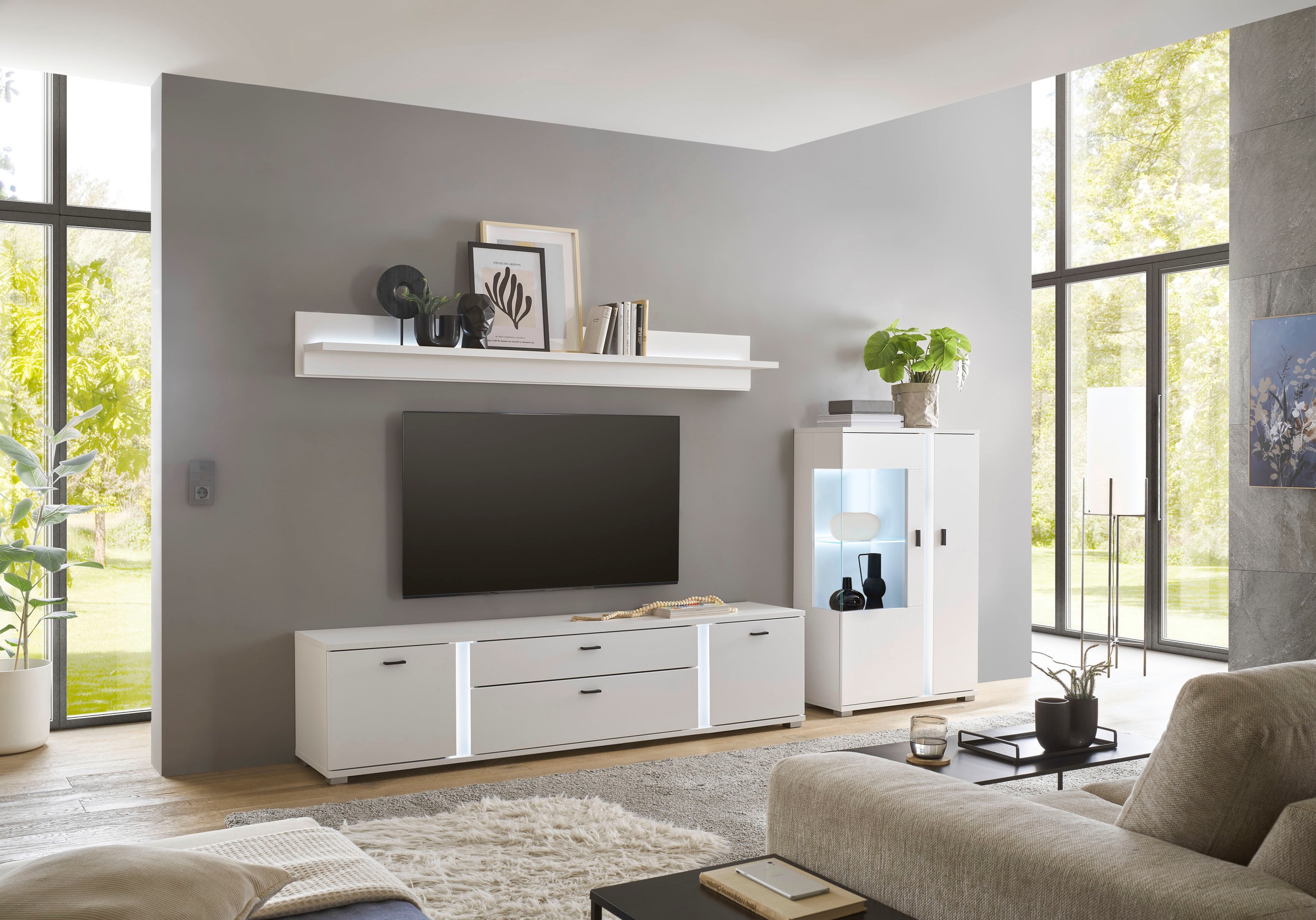 INOSIGN Wohnwand »LONG ISLAND«, (Set, 3 St.), in moderner Trendfarbe,inklusive senkrechter Beleuchtung,Breite 290 cm