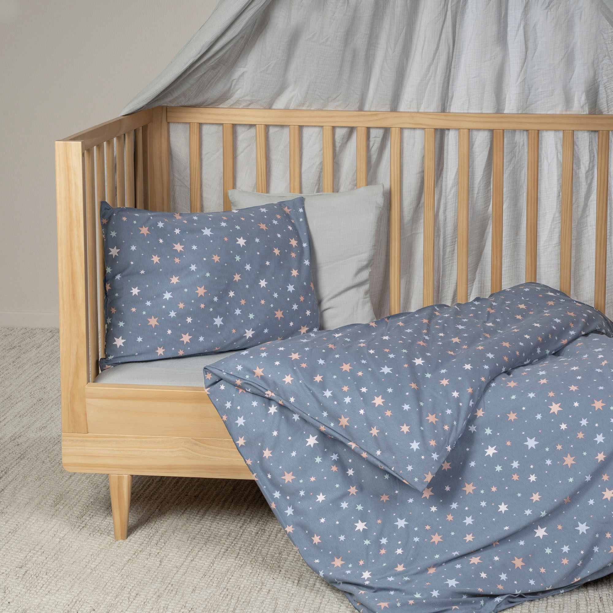 Julius Zöllner Kinderbettwäsche »Baby- und Kinderbettwäsche aus 100% Jersey-Baumwolle«, erhältlich in den Größen 80x80+35x40cm und 100x135+40x60cm