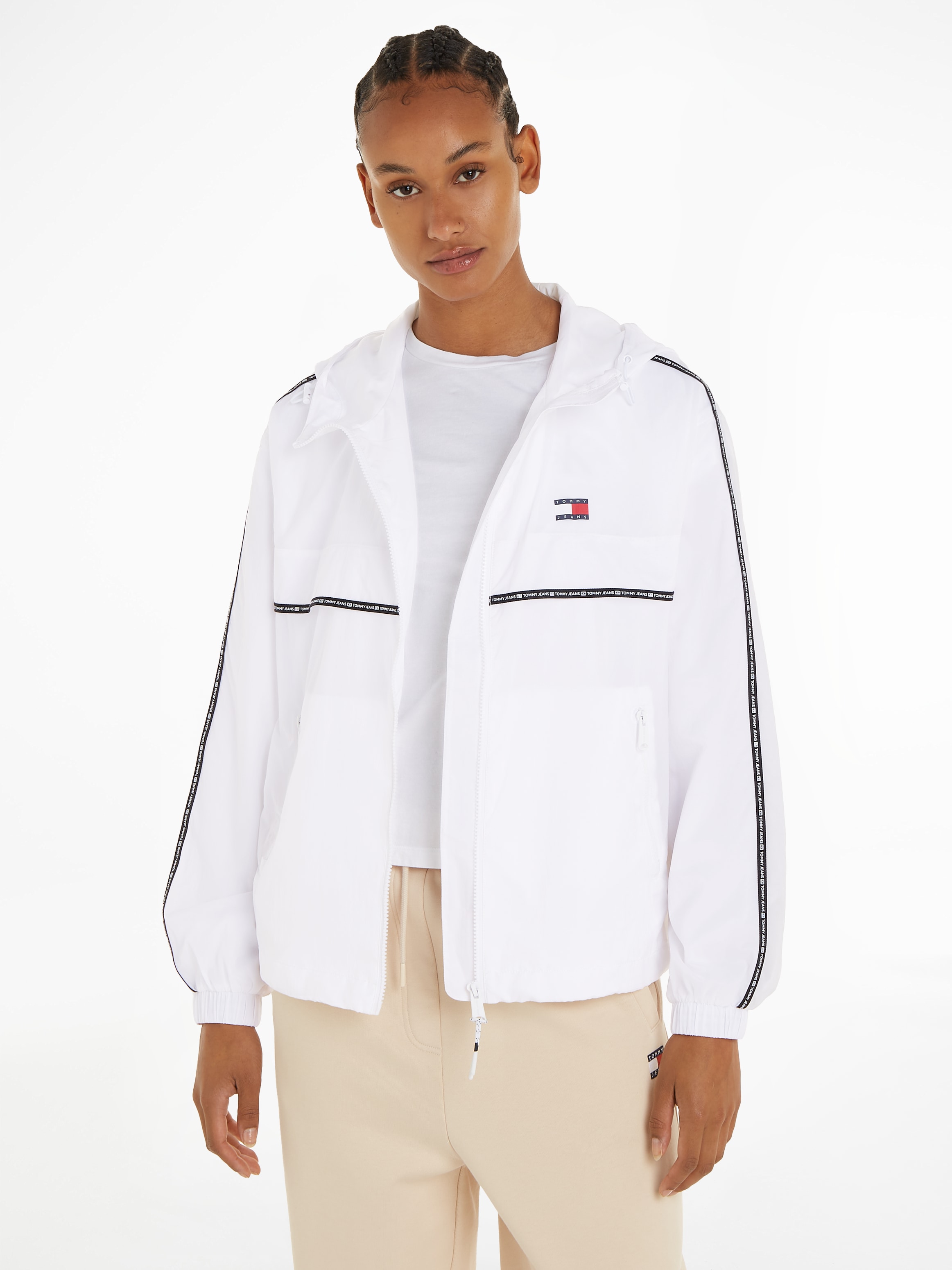 Tommy Jeans Windbreaker »TJW CHICAGO TAPE WINDBREAKER EXT«, mit Kapuze, mit Kapuze