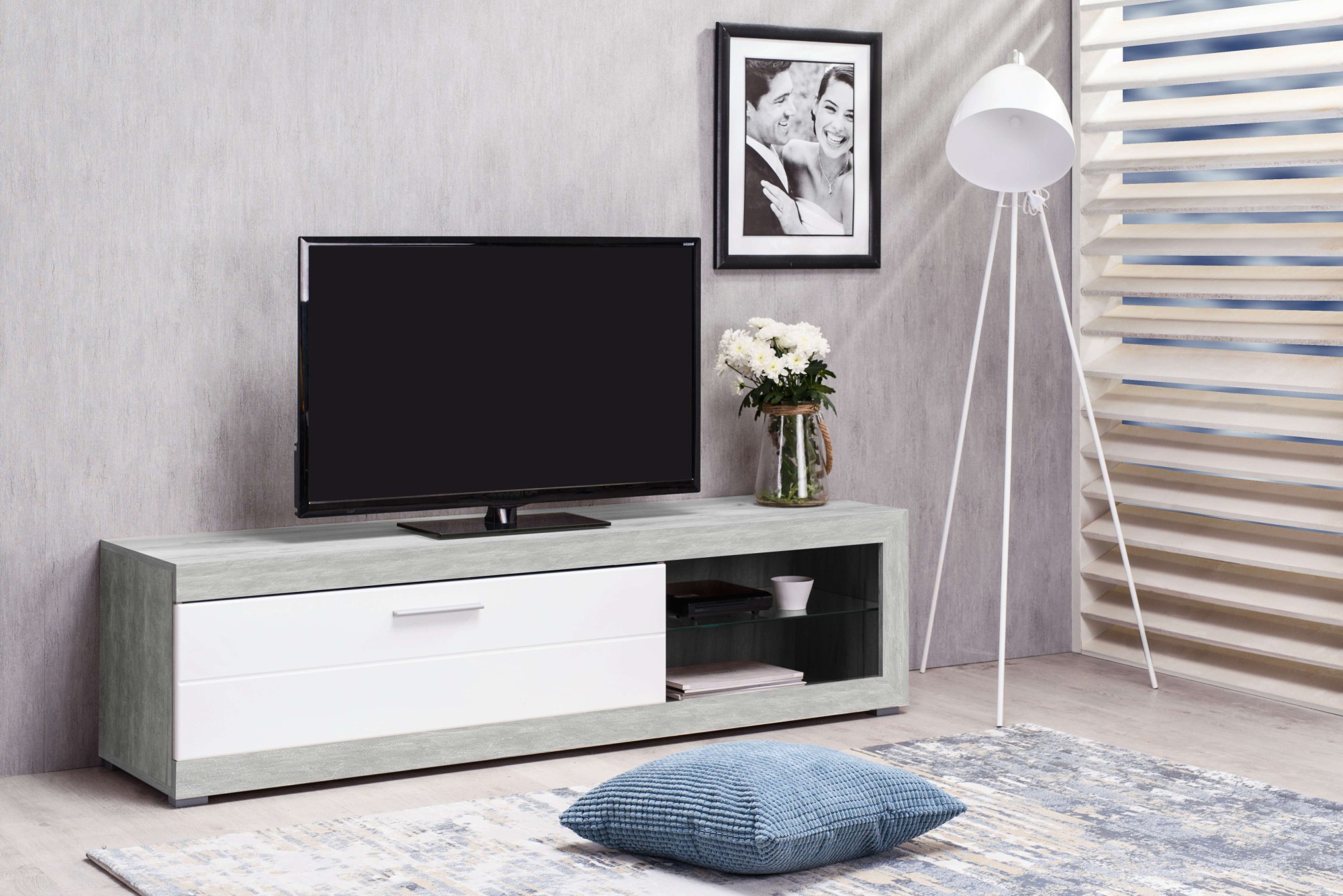 INOSIGN Lowboard »Remo TV-Board«, TV-Kommode mit LED-Beleuchtung, in verschiedenen Dekoren und Breiten