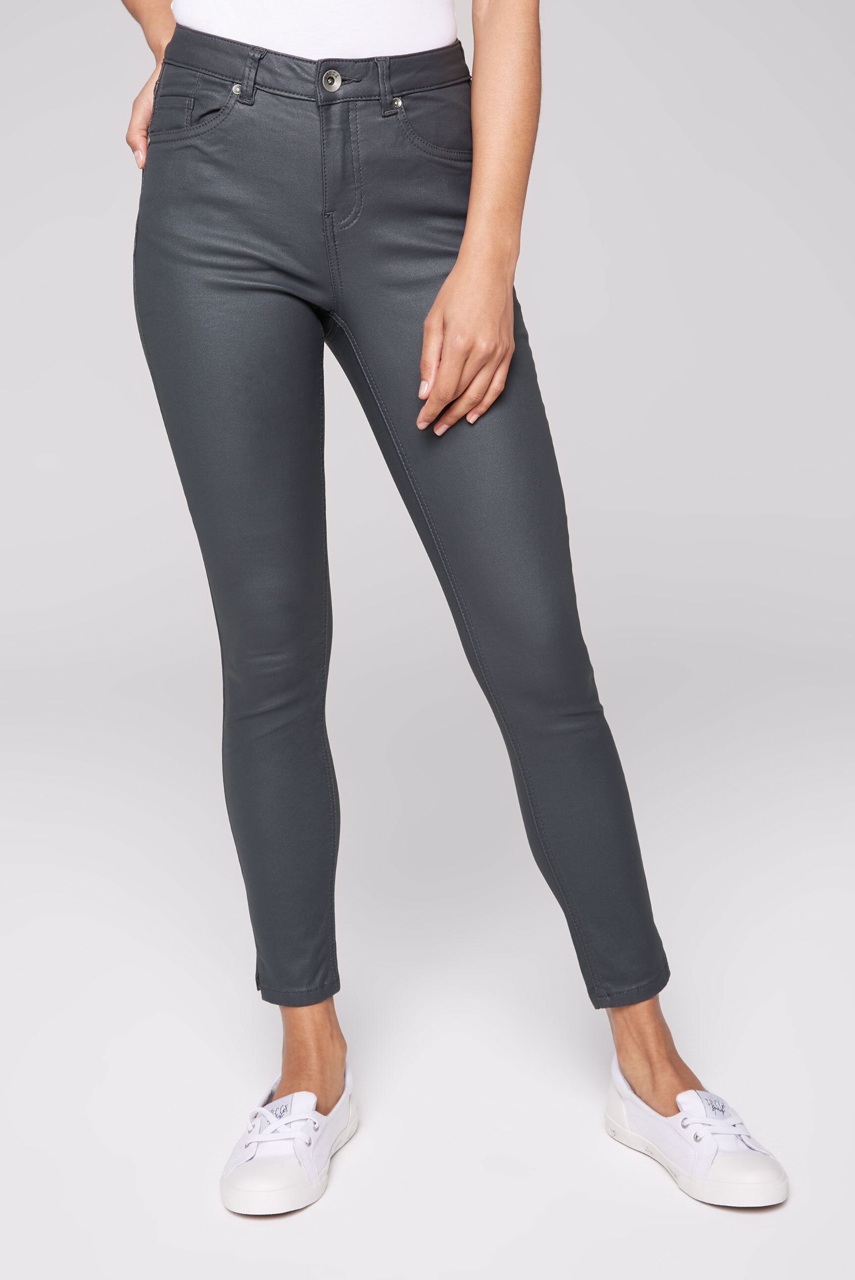 SOCCX Slim-fit-Jeans, mit Schlitz im Saum