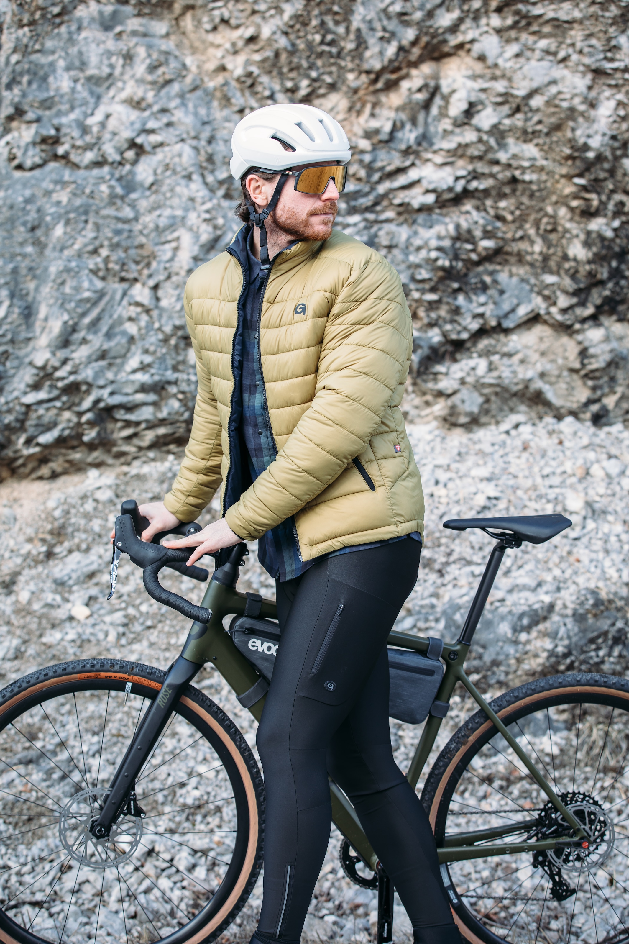 Gonso Fahrradhose »Essential Bib Tight Cargo SC M«, Herren Cargo-Radhose, Sitzpolster und Taschen