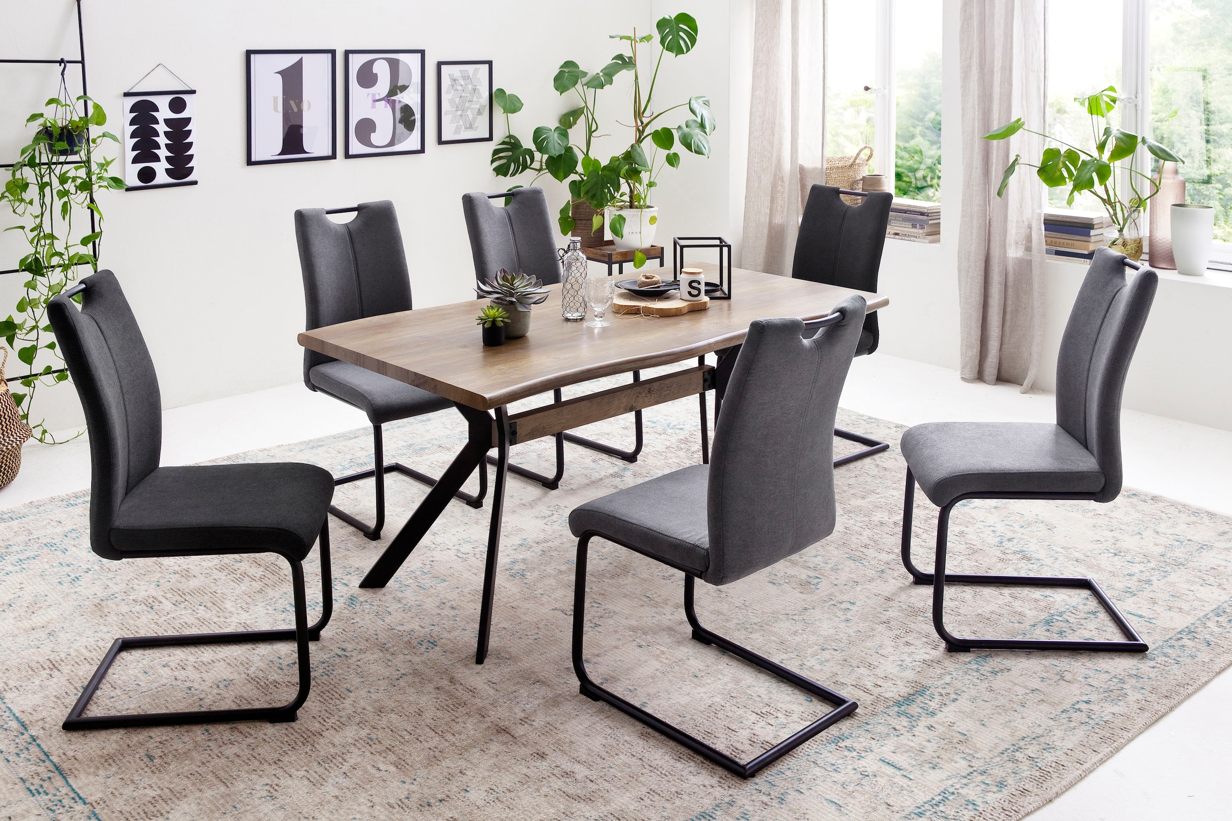 MCA furniture Freischwinger »Adana«, 4 St., (4er-Set), Belastbarkeit 120 kg, mit Griffloch, Sitzhöhe von ca. 48 cm