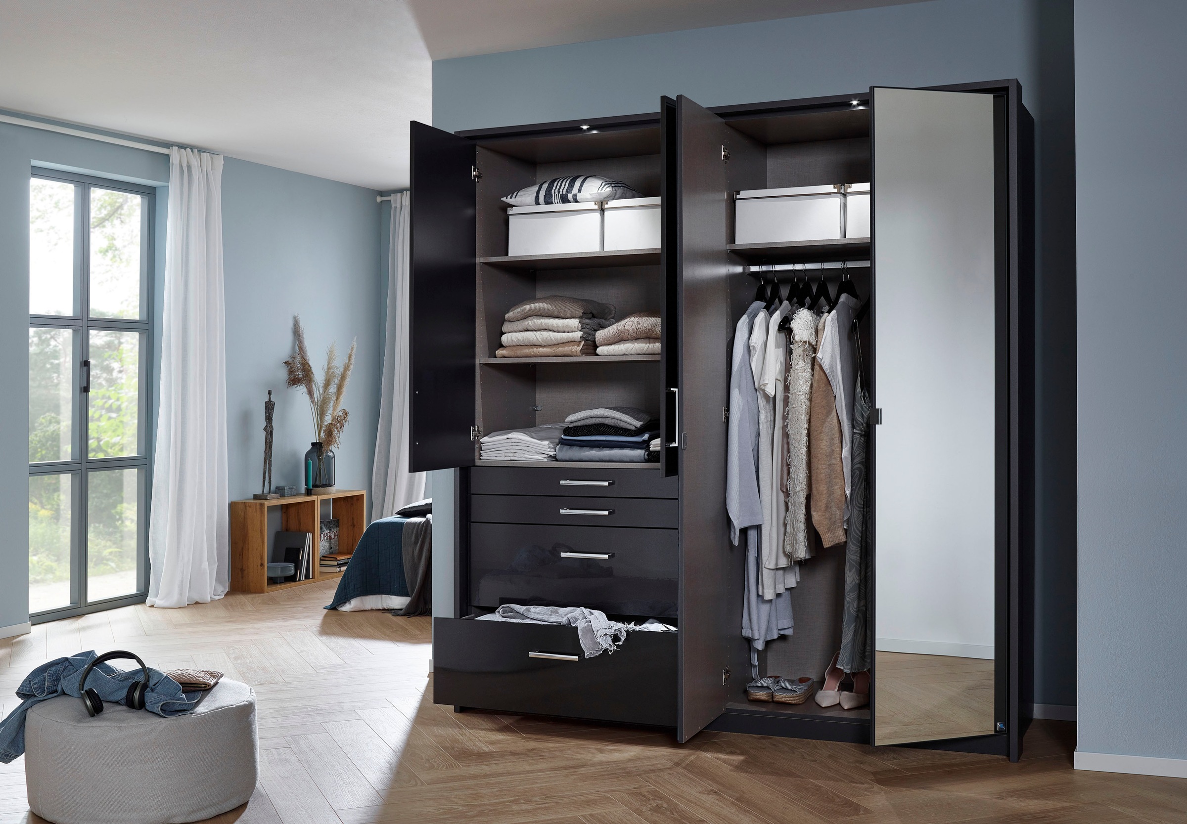 rauch Drehtürenschrank »Kleiderschrank Schrank Garderobe Garderobenschrank Topseller HOMBURG«, inkl. Passepartout, oberer Schubkasten mit Einteilung MADE IN GERMANY