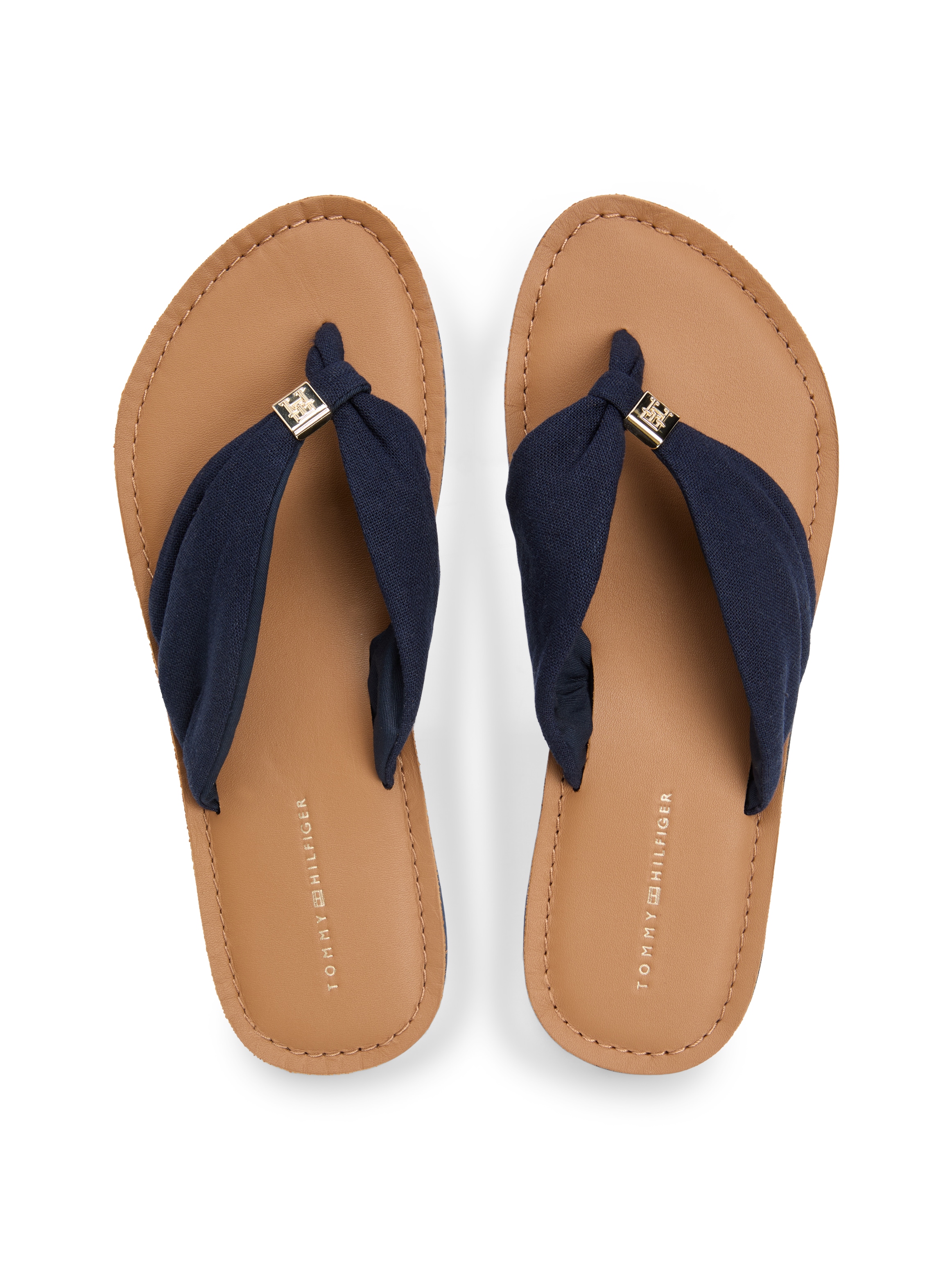 Tommy Hilfiger Zehentrenner »TH LTR FOOTBED SUMMER SANDAL«  Sommerschuh, Strandschuh, Dianette, Flat mit Logoemblem