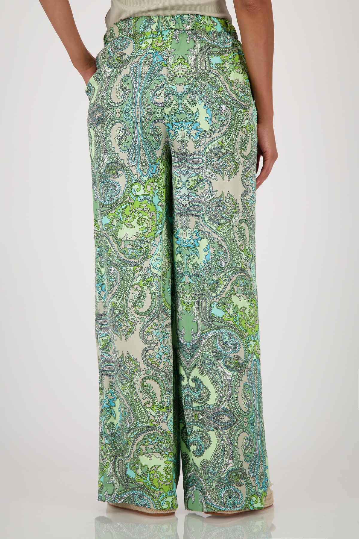 Monari Stoffhose »Hose Paisleydruck 76cm«, Mit ausgestelltem Bein