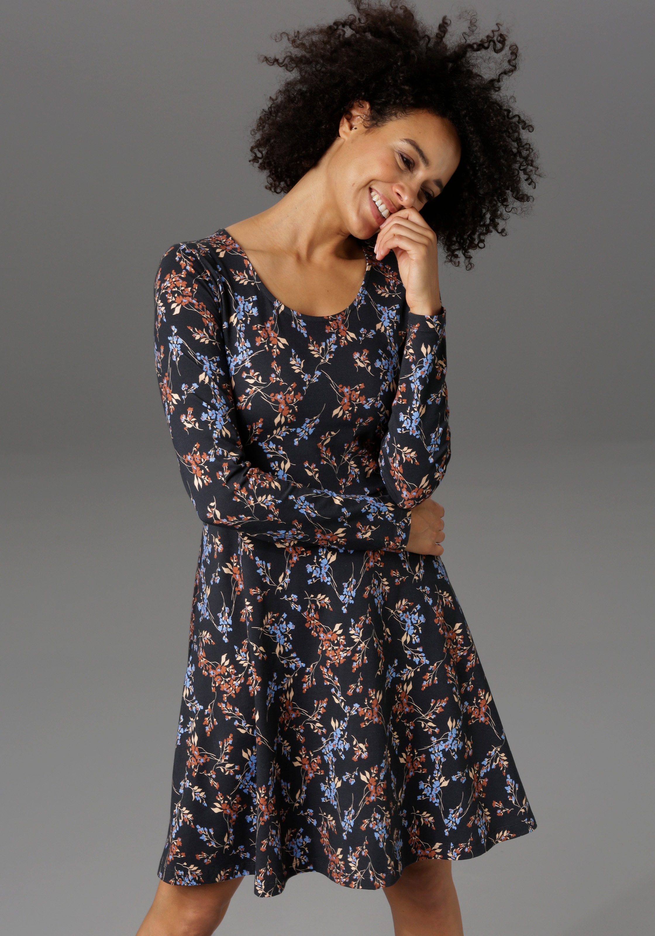 Aniston CASUAL Jerseykleid, mit harmonischem Blumendruck im Online-Shop  bestellen
