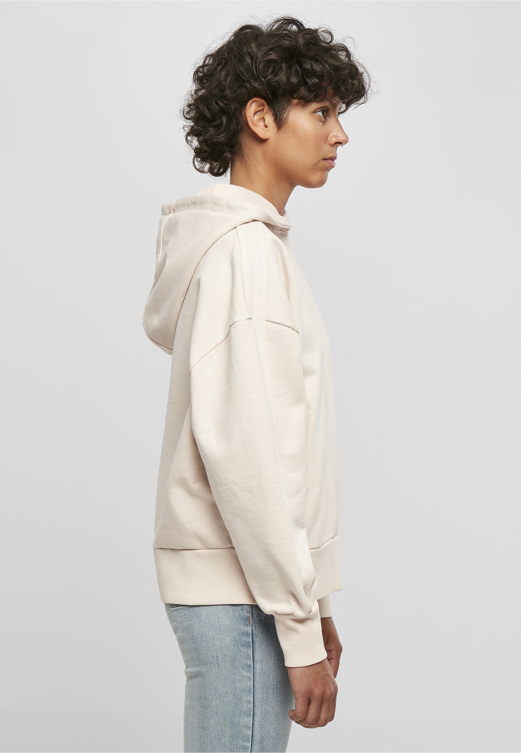 URBAN CLASSICS Kapuzensweatshirt »Urban Classics Damen Ladies Heavy Terry Garment Dye Hoody«, 1 Stk.
