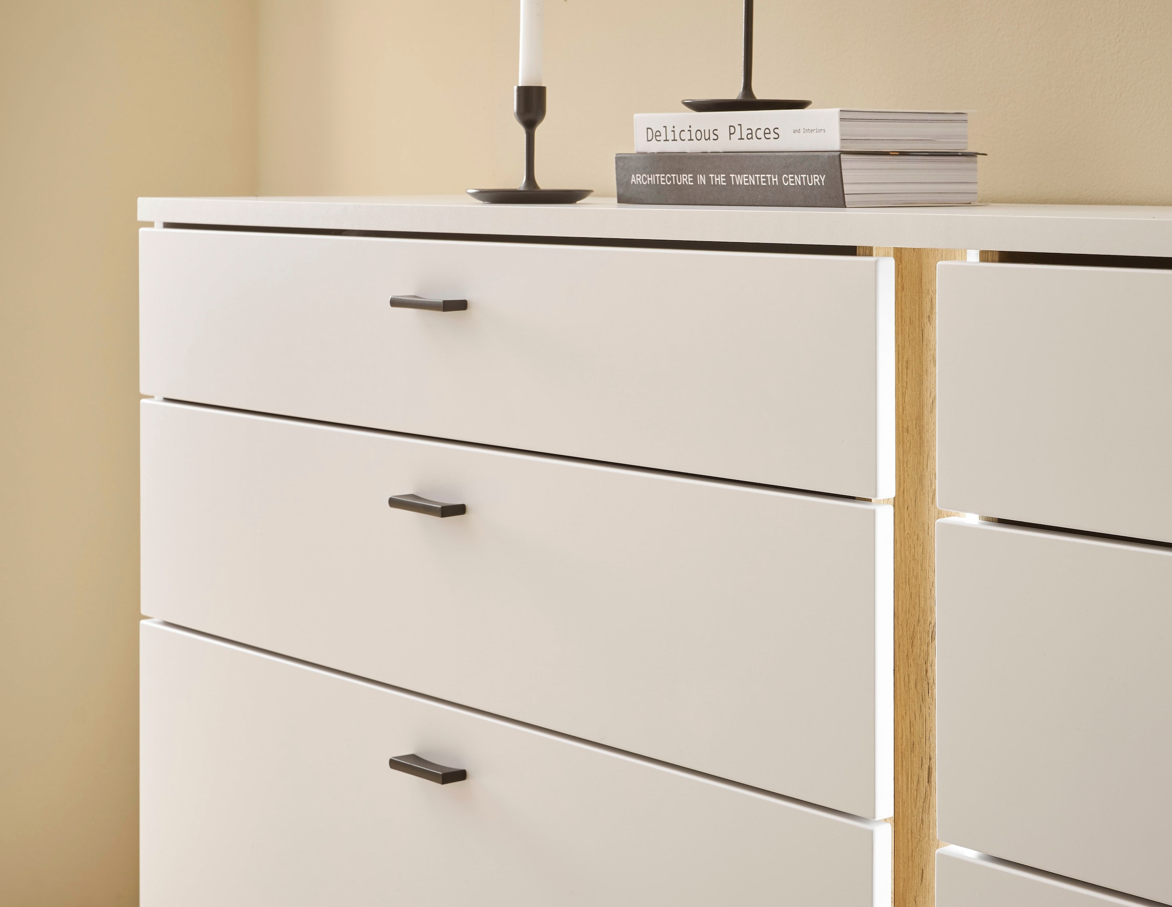 INOSIGN Sideboard »LONG ISLAND«, (1 St.), in moderner Trendfarbe,inklusive senkrechter Beleuchtung,Breite 200 cm